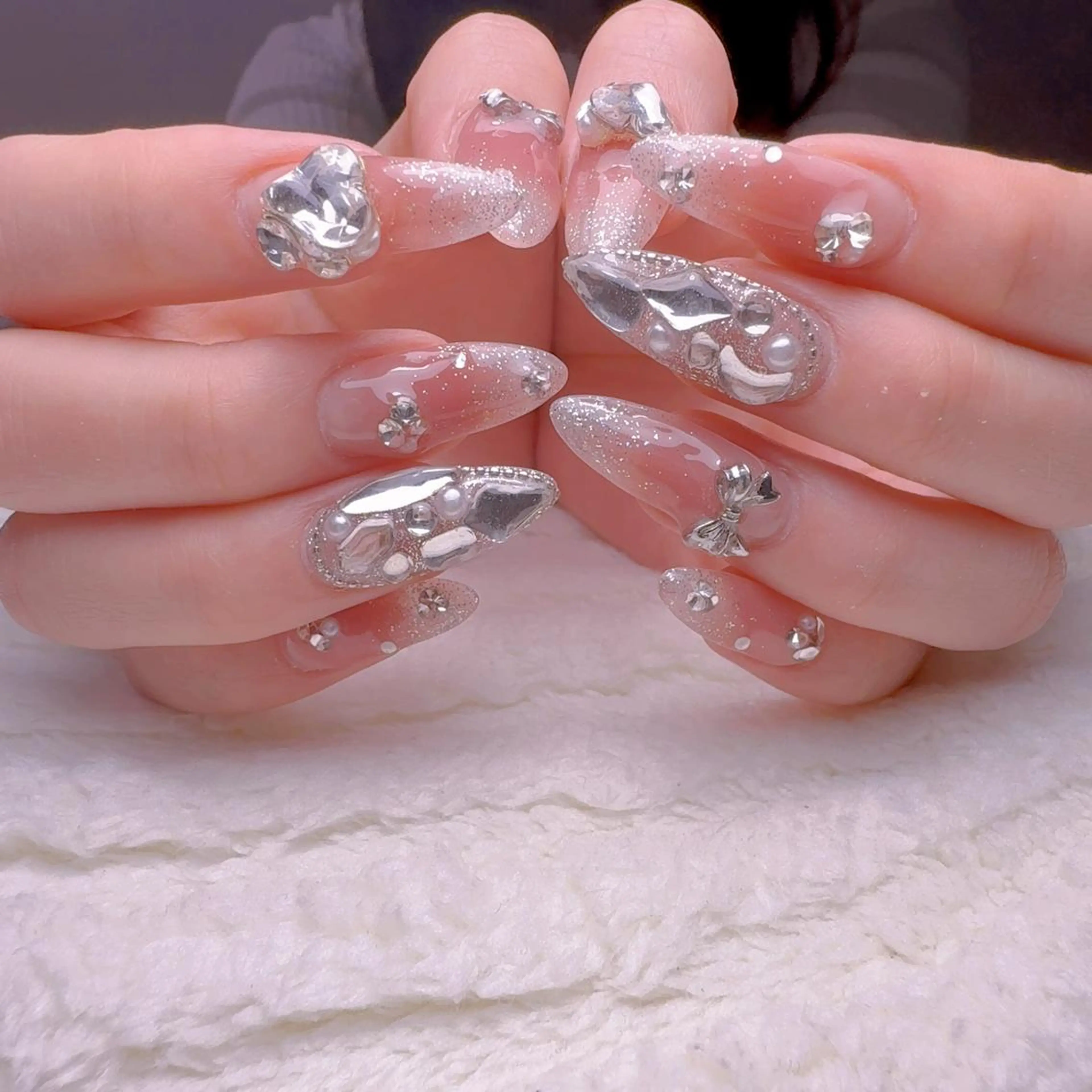 ネイル キラキラネイル 韓国ネイル オフィスネイル ハンドネイル ハンドケア For U nail スカルプ専門店のネイルデザイン