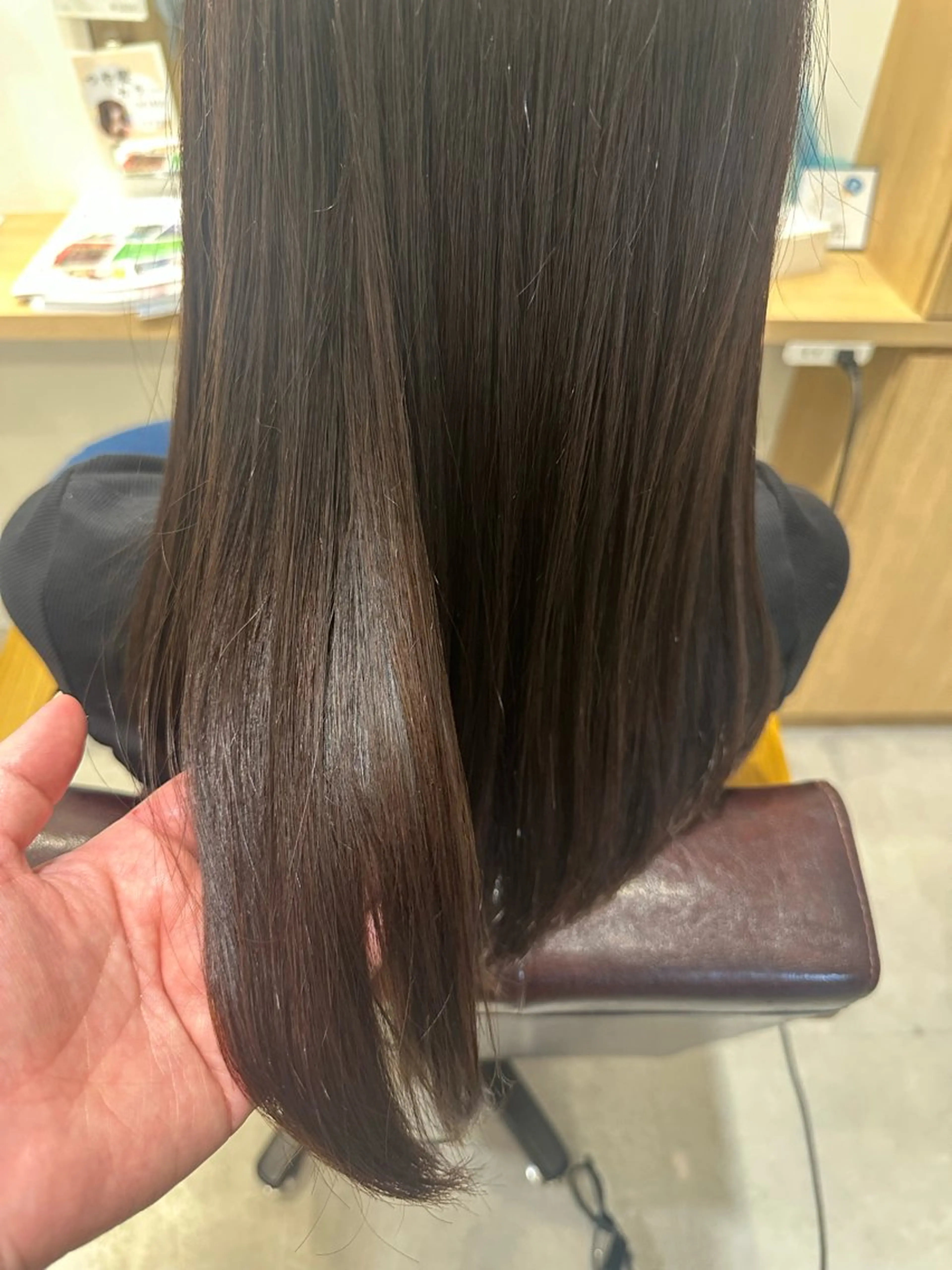ミディアム カラー アッシュ アッシュグレー アッシュグレージュ グレージュ ヘアカラー hair&eyelash Truth所属・名古屋市北区/黒川/ Truth上谷綾子のヘアスタイル