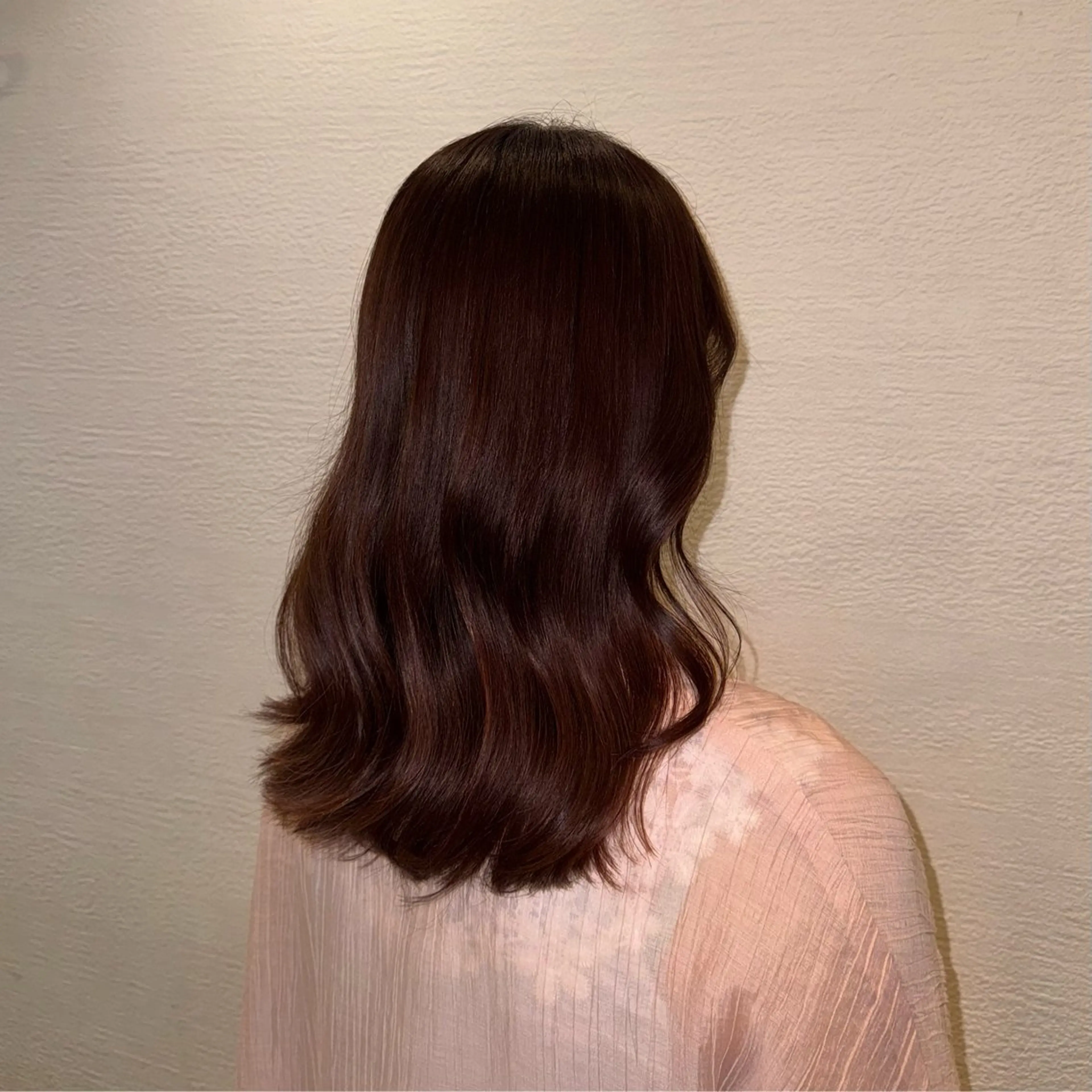ミディアム カラー ブラウンカラー ピンクカラー ピンクブラウン ヘアカラー トリートメント 関口 優菜のヘアスタイル