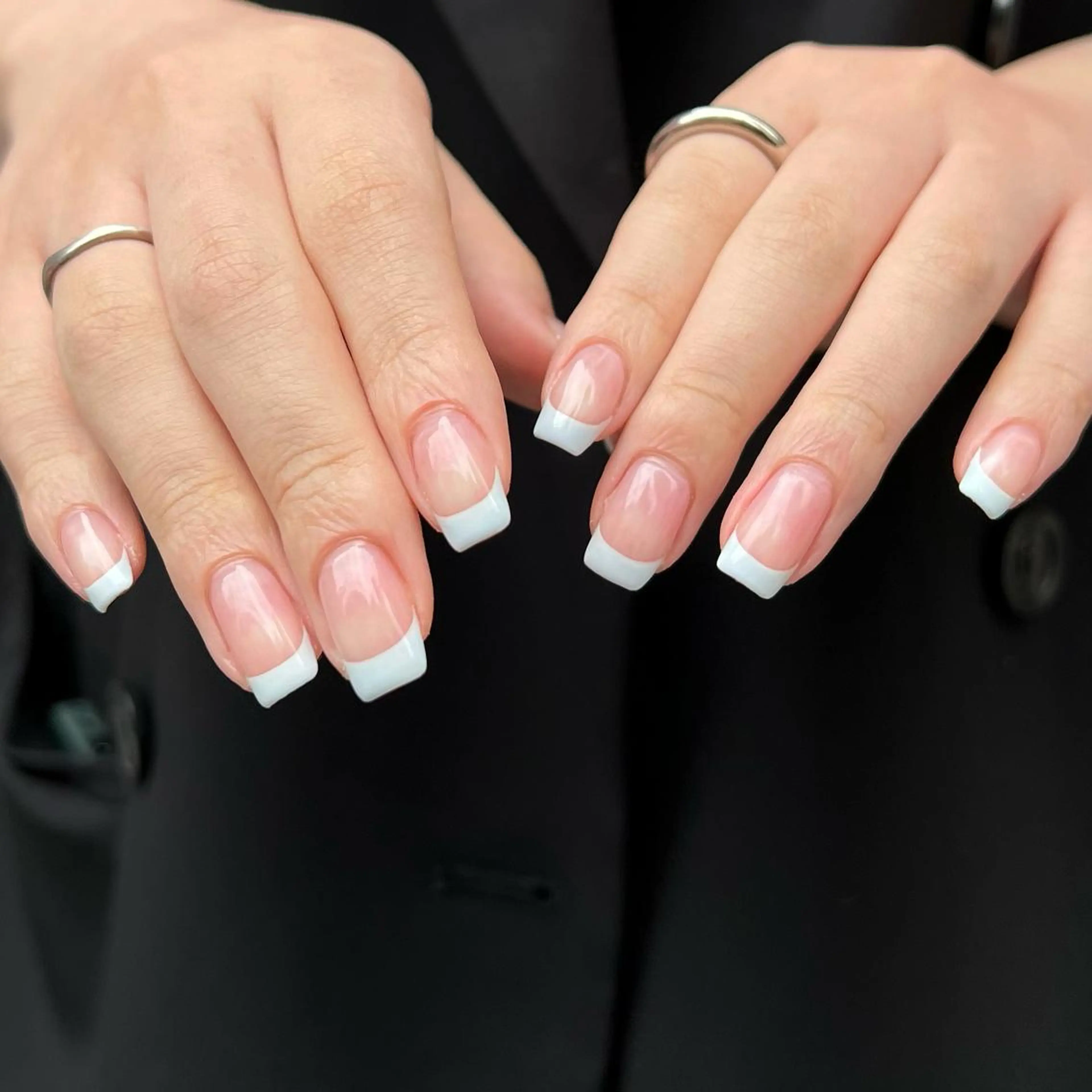 ネイル ブルー フレンチネイル ニュアンスネイル 春ネイル 酒井 サカイのネイルデザイン