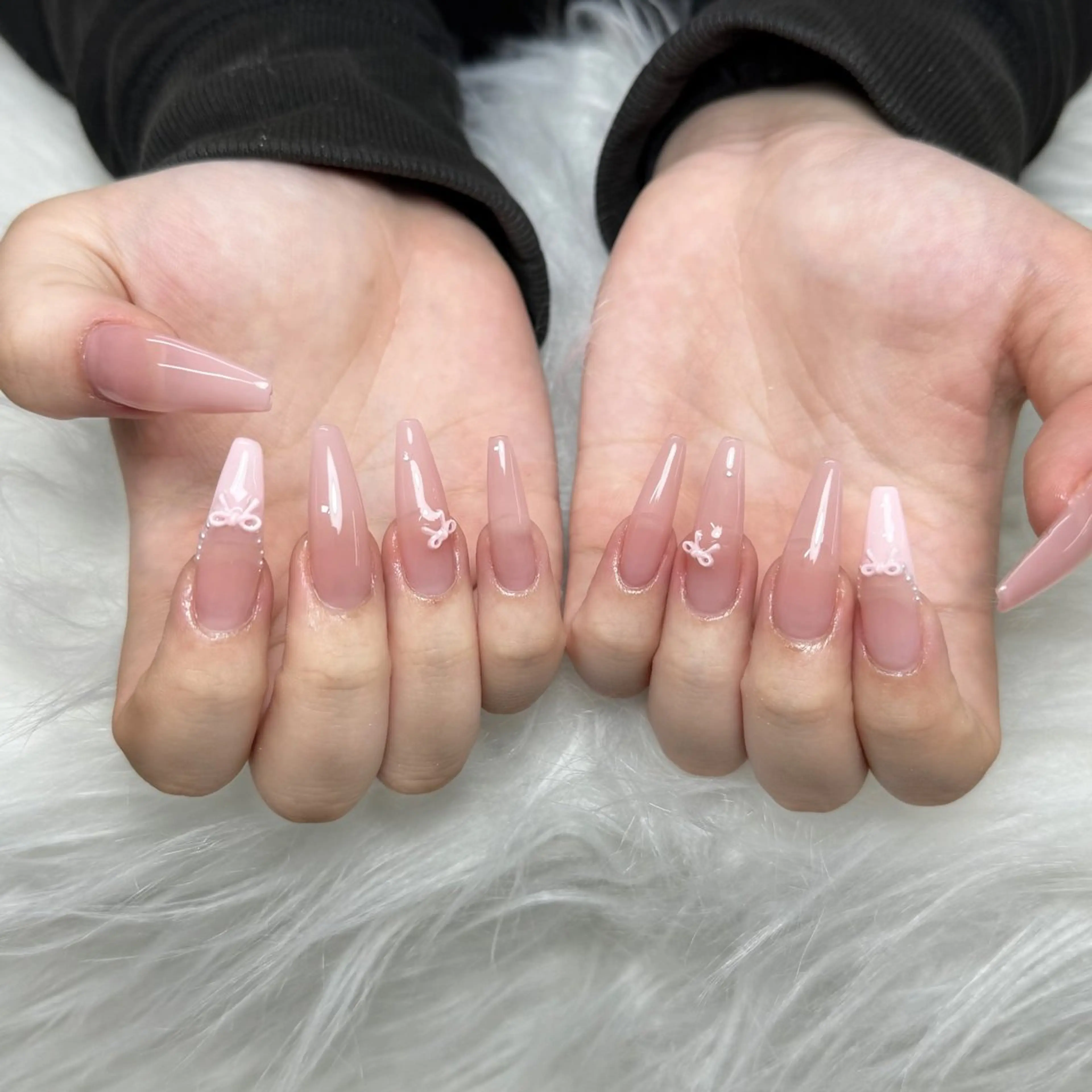 ネイル ハンドネイル ハンドケア Nova Nail Salonのネイルデザイン