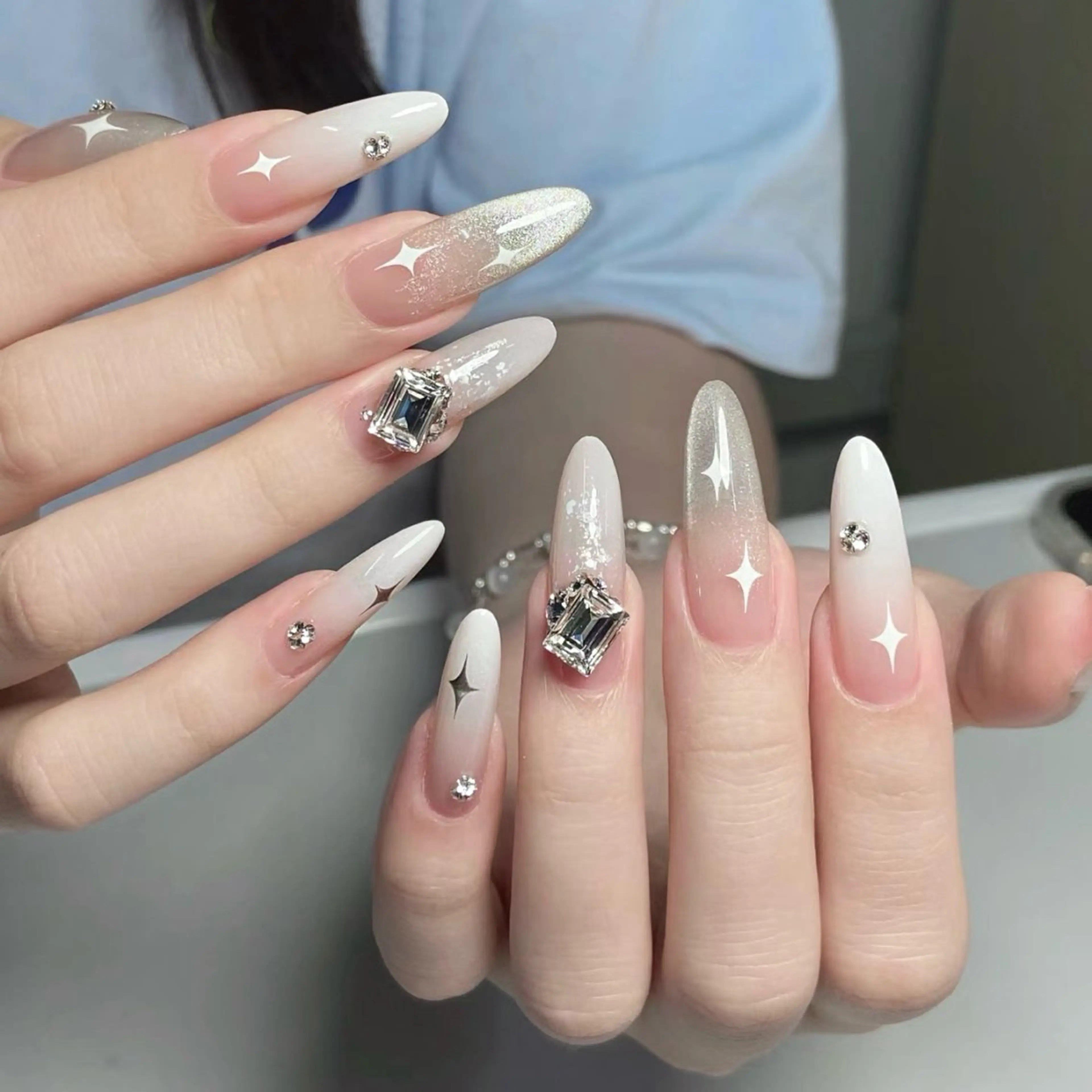 ネイル エクラNailサロン ミオのネイルデザイン
