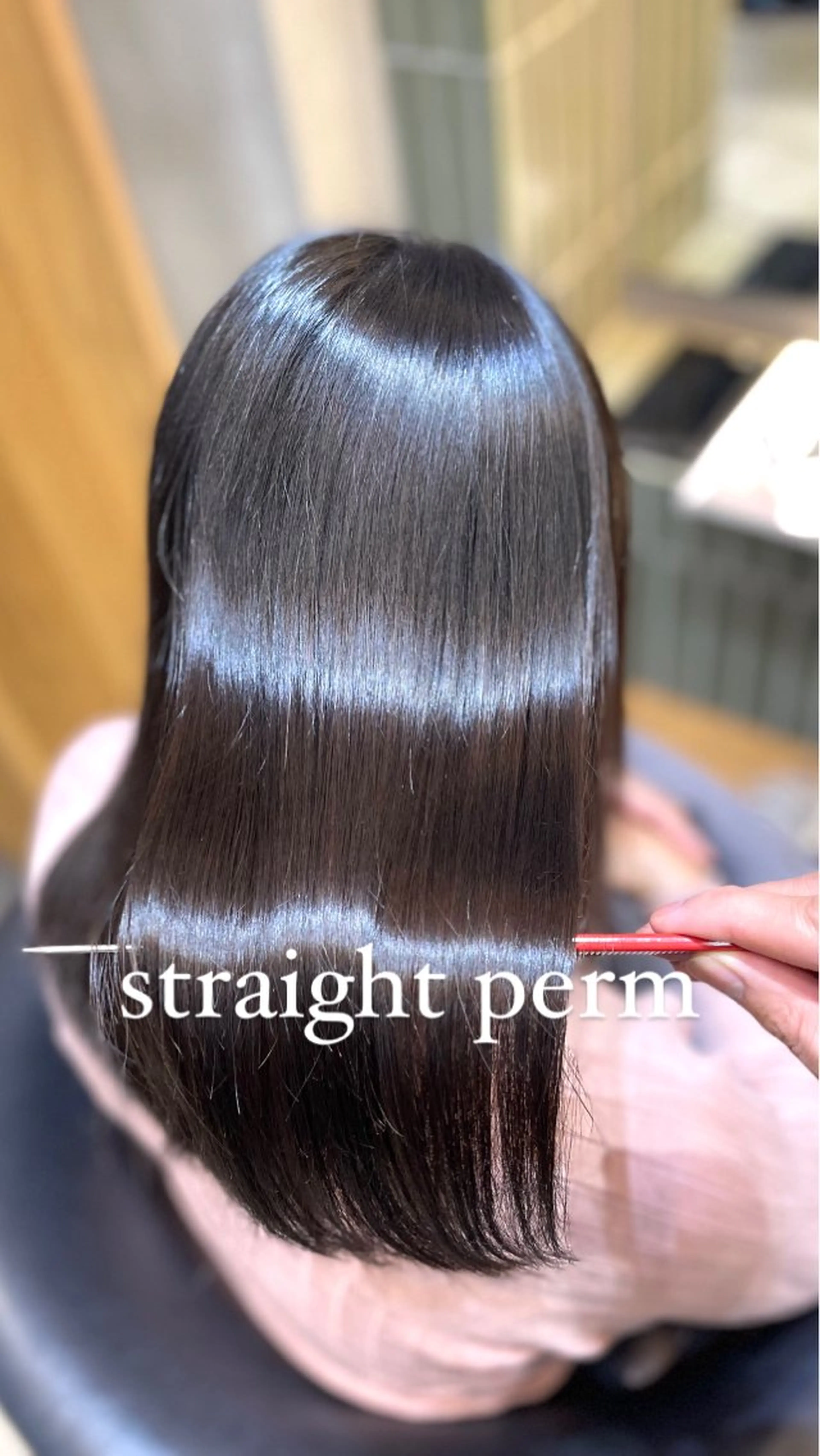 セミロング パーマ カット ヘアカラー 縮毛矯正 トリートメント 髪質改善縮毛矯正 韓国レイヤー大濱快斗のヘアスタイル