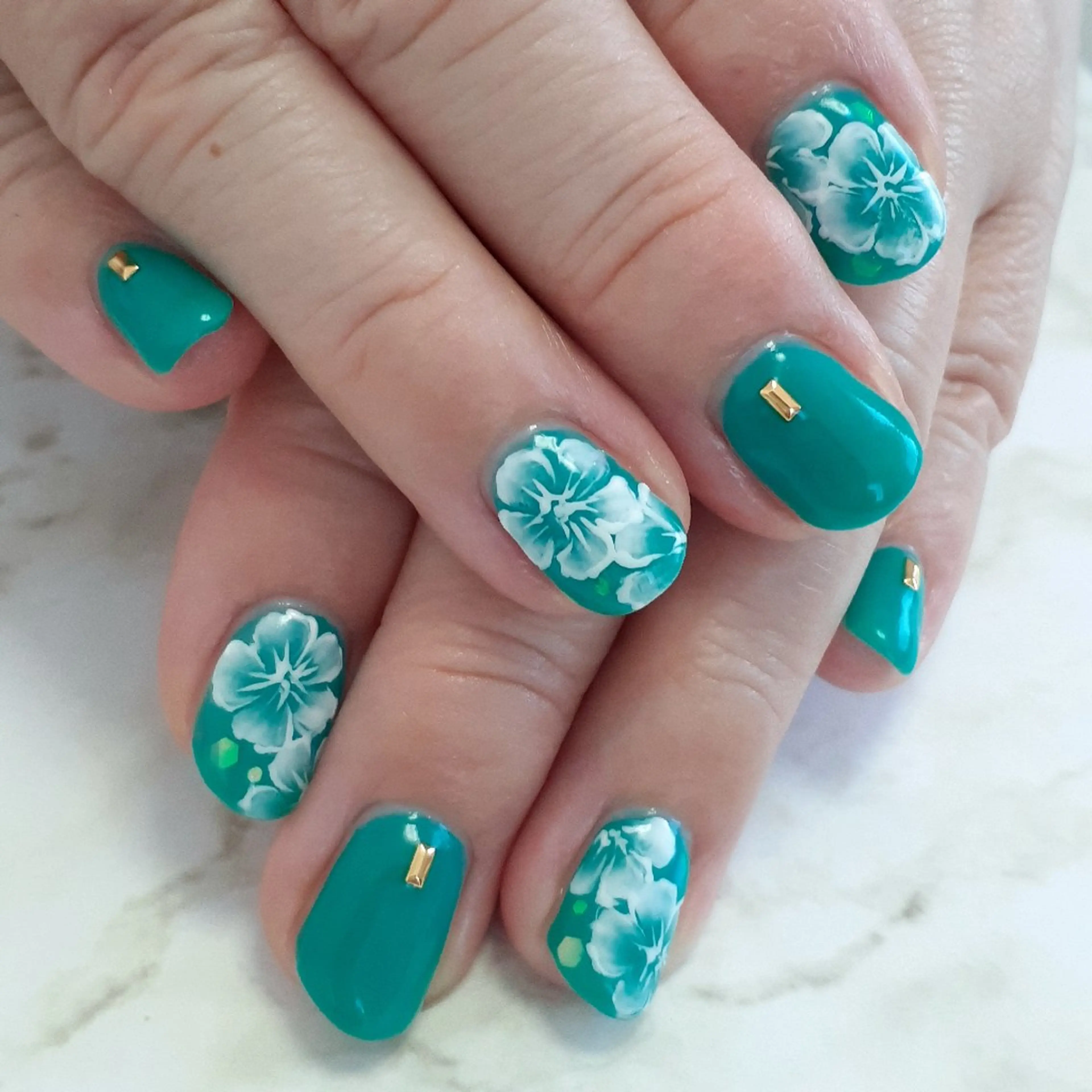 ネイル ハンドネイル 池元 真由美のネイルデザイン