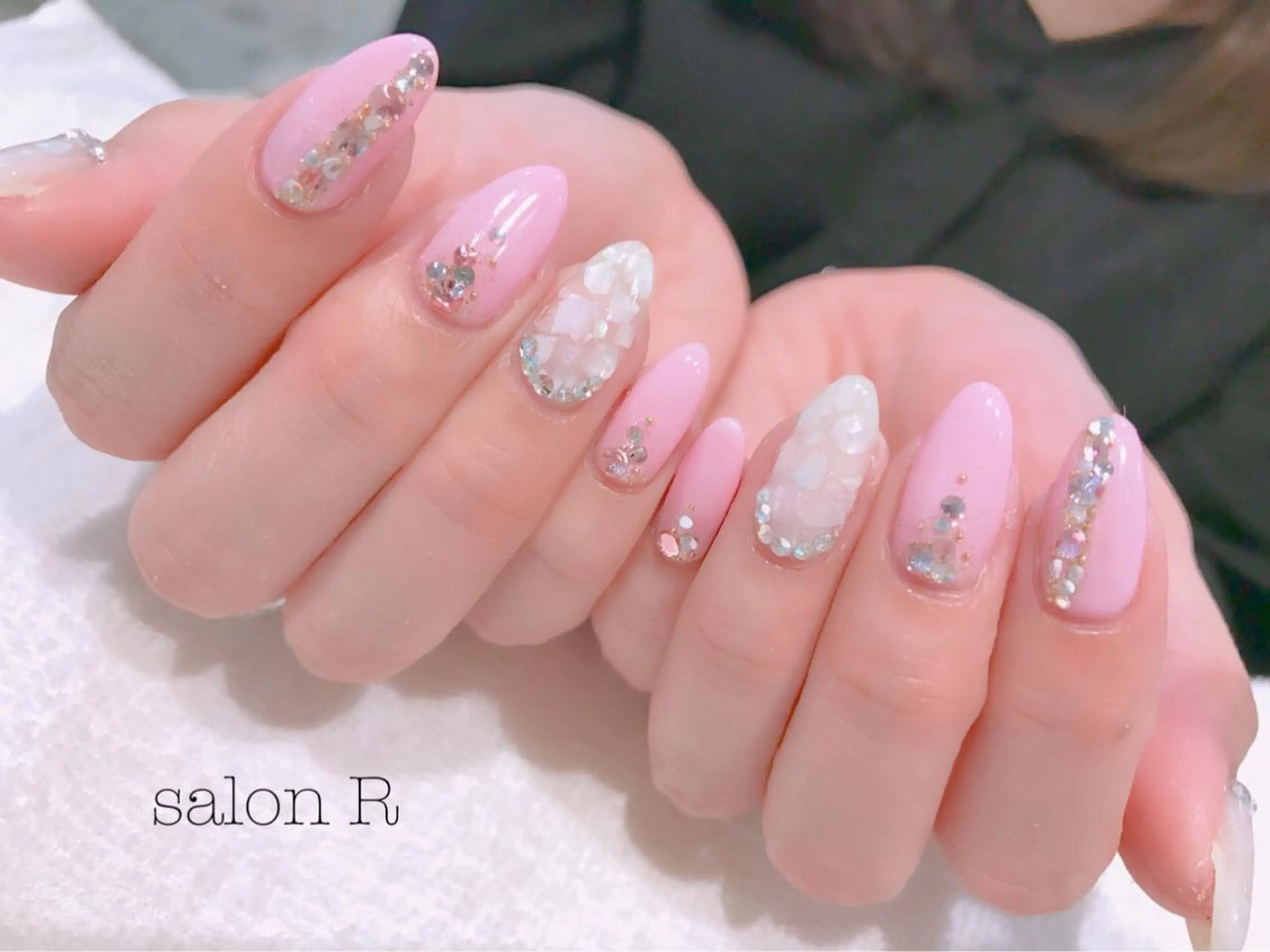 ネイル ピンク 春ネイル ハンドネイル Re Pearl～コーディネートサロン～ 市駅前店所属・NARUMI HYODOのネイルデザイン