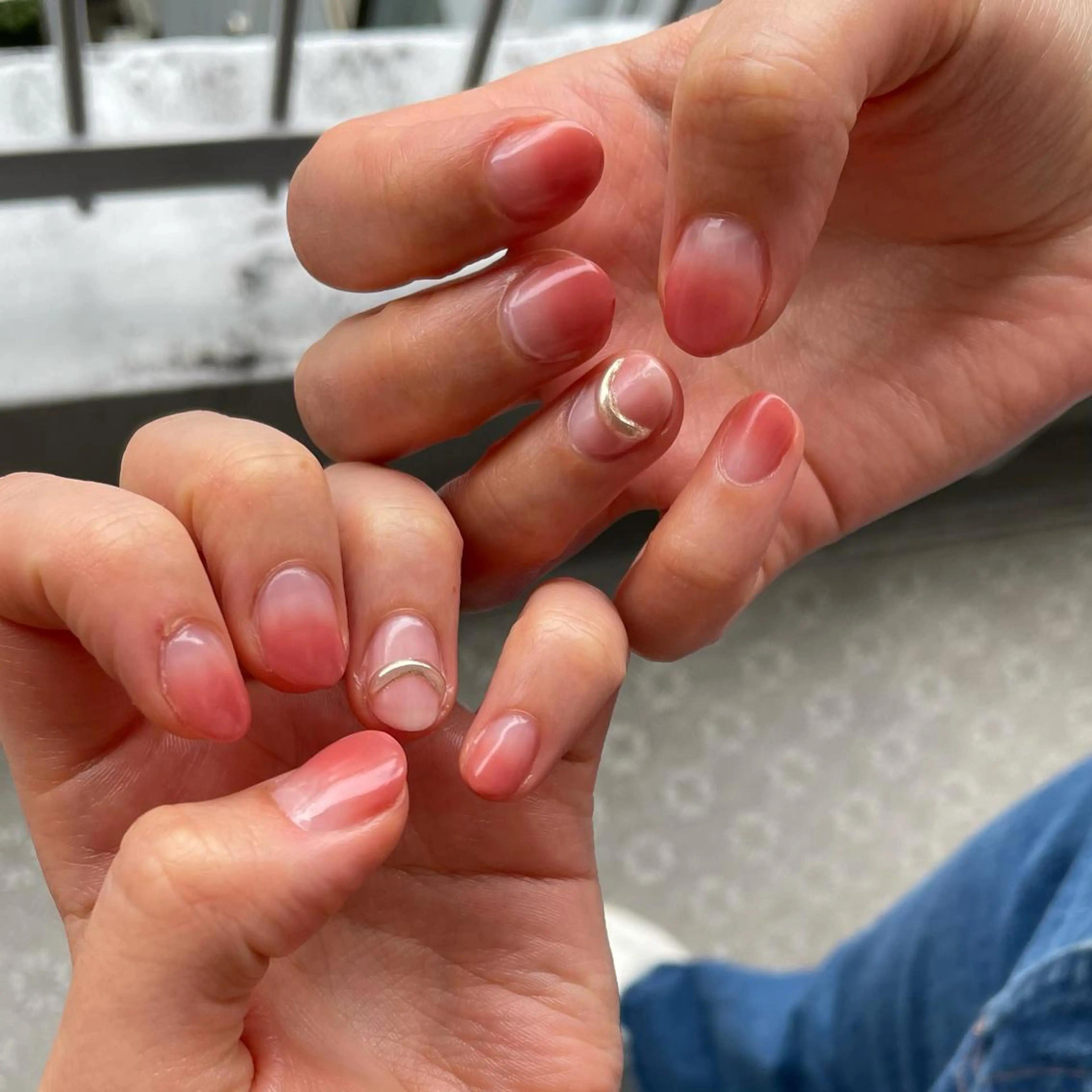 オフなし　グラデーションネイル💅☆ラメもカラーもOKです！＊こちらはクリアベースのグラデーションですの写真