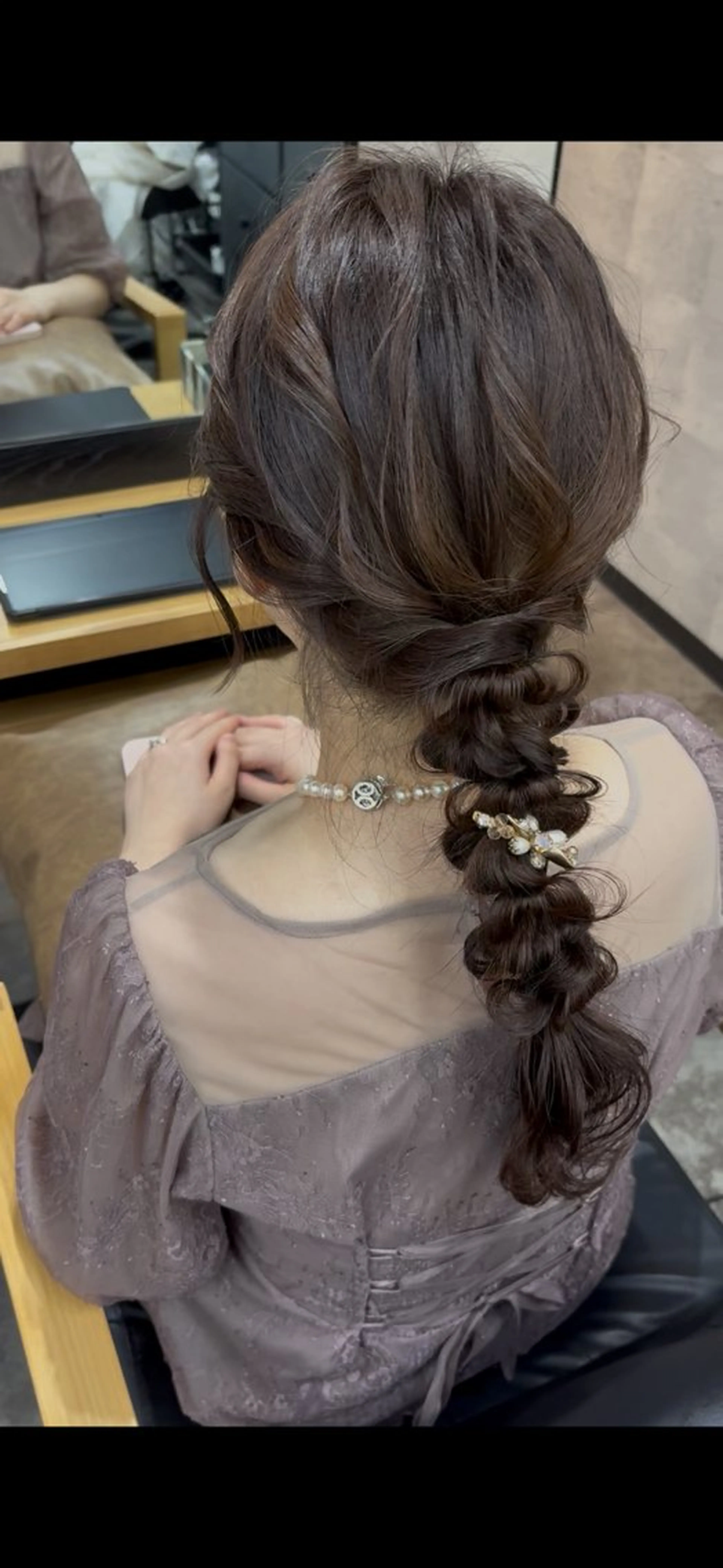 セミロング ヘアアレンジ ヘアセット 飯塚 沙衣のヘアスタイル