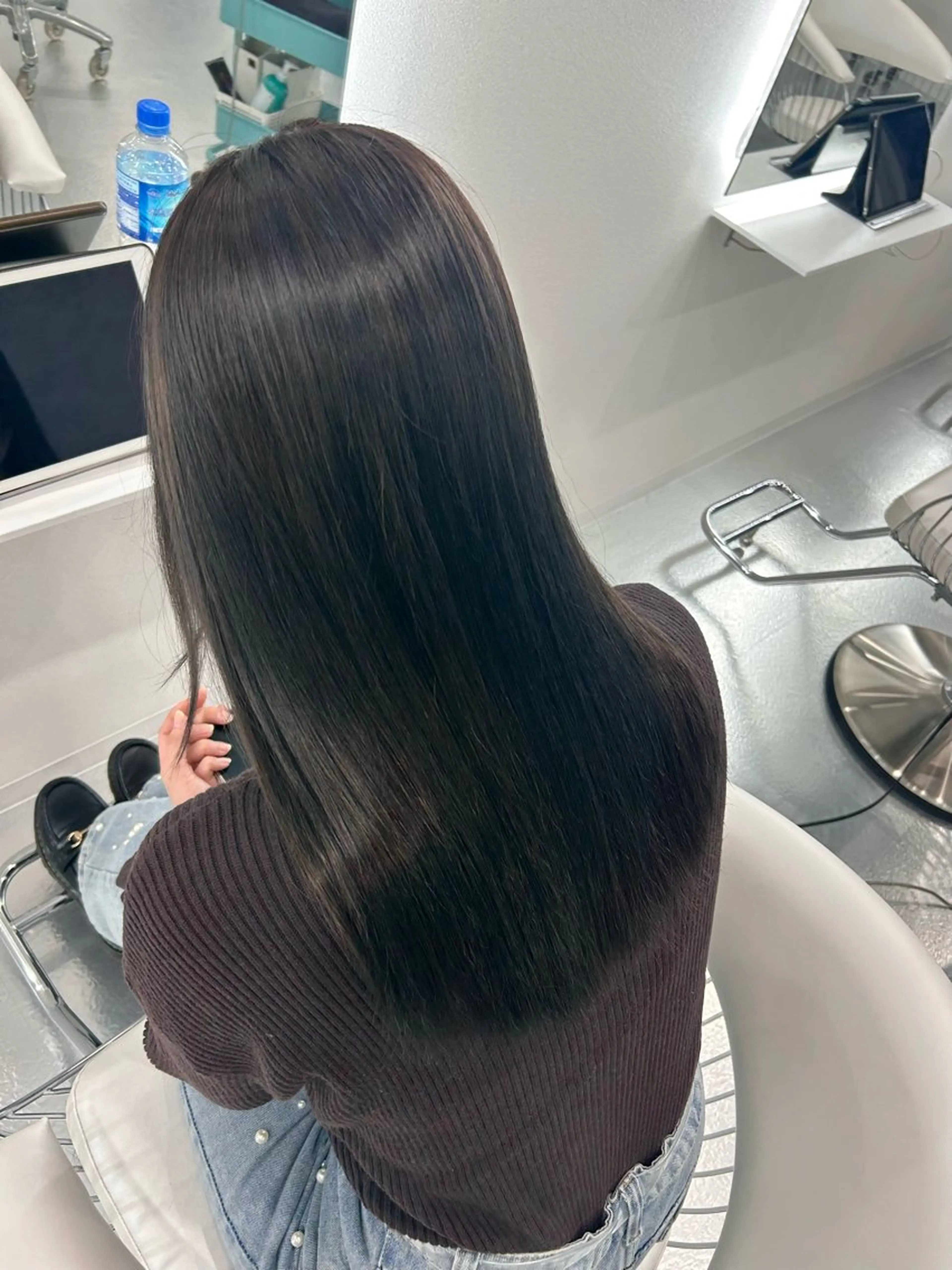 セミロング カラー 黒髪 ハイライトカラー ラベンダーカラー ハイライト ヘアカラー あやめ🪽 オリーブ/ハイトーンのヘアスタイル