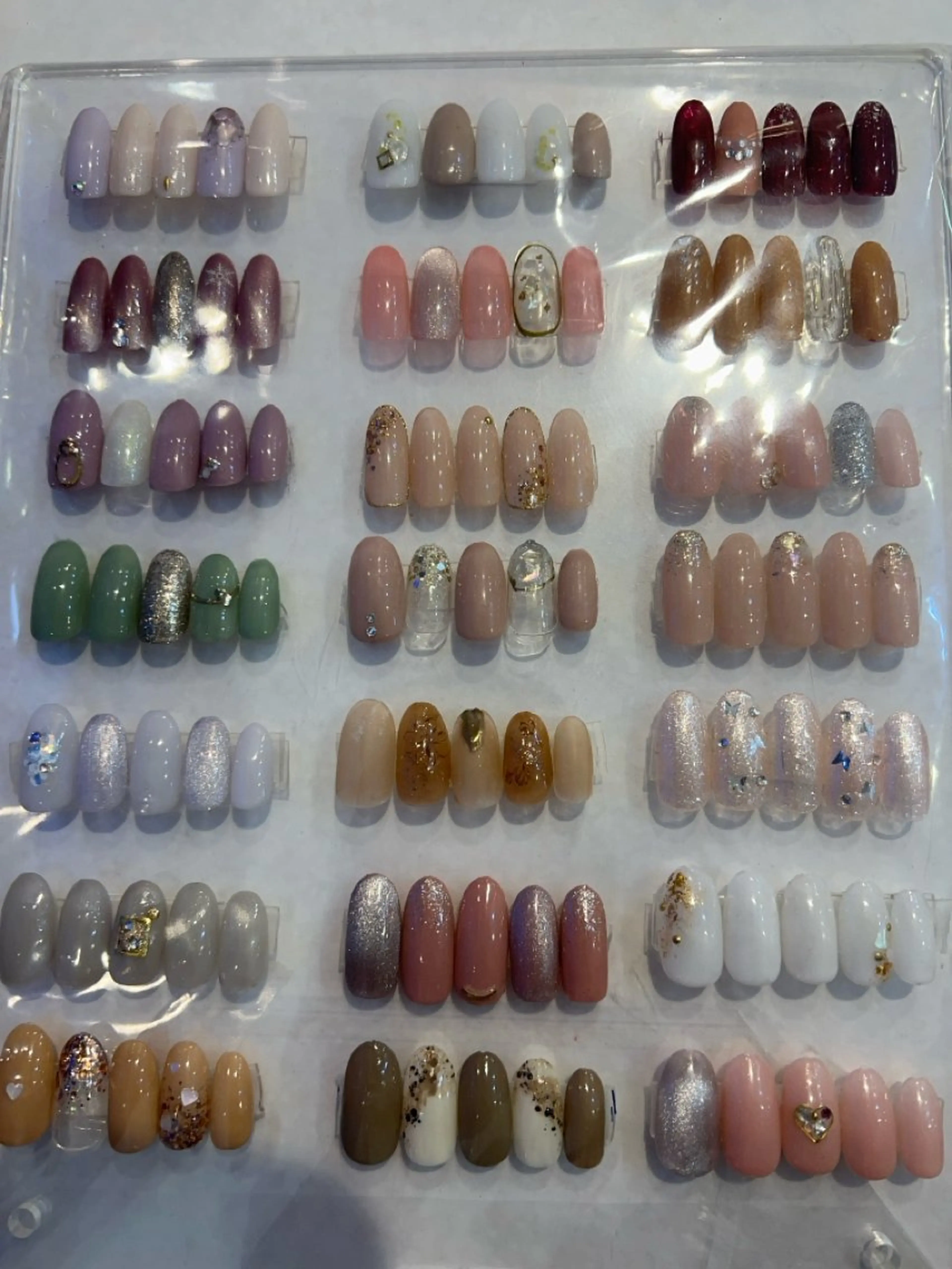 ネイル ハンドネイル ネイル＆まつ毛 COCONail 池袋東口所属・COCONeil 井上のネイルデザイン