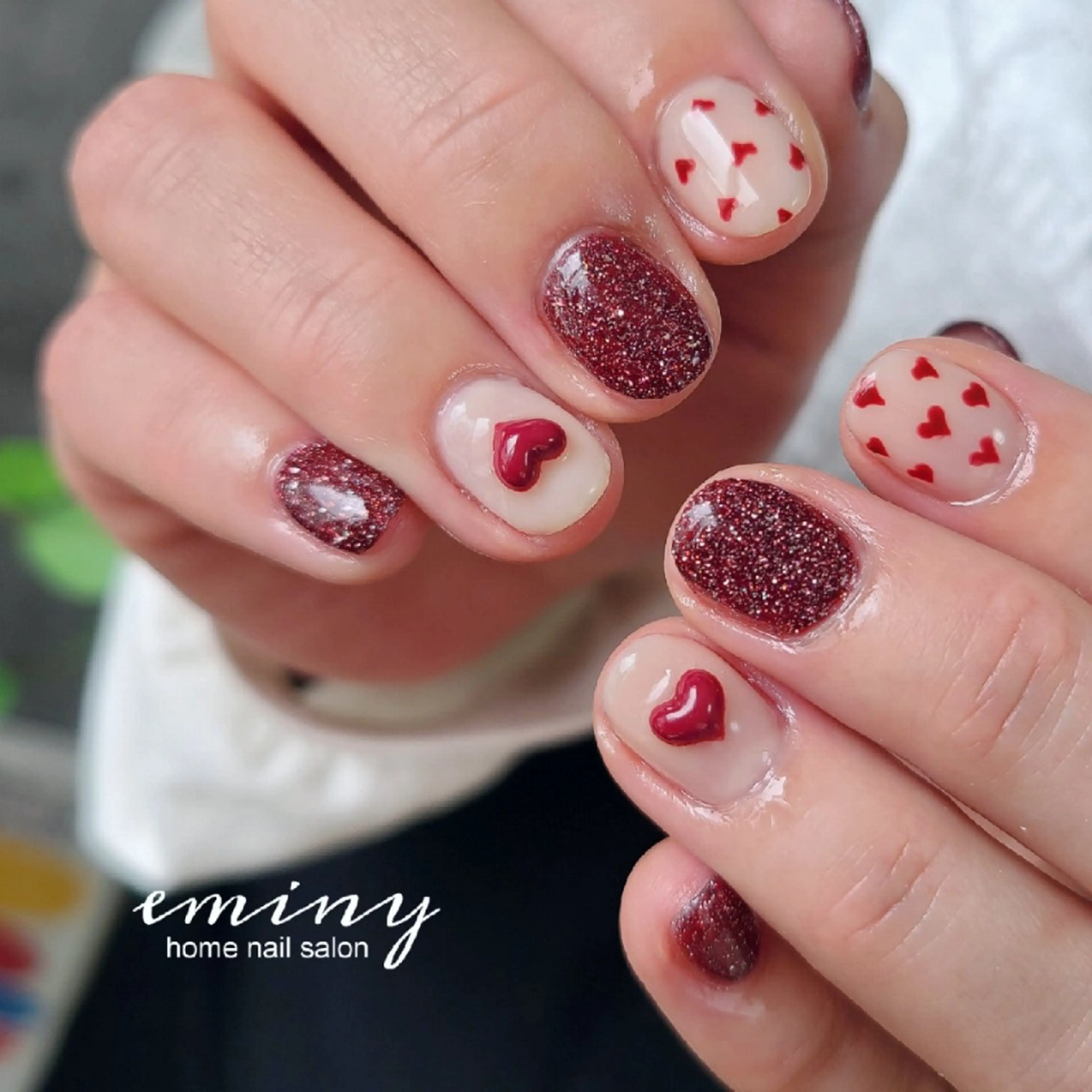 ネイル フラッシュネイル ジェルネイル ハート キラキラネイル 韓国ネイル ハンドネイル nail salon  eminyのネイルデザイン