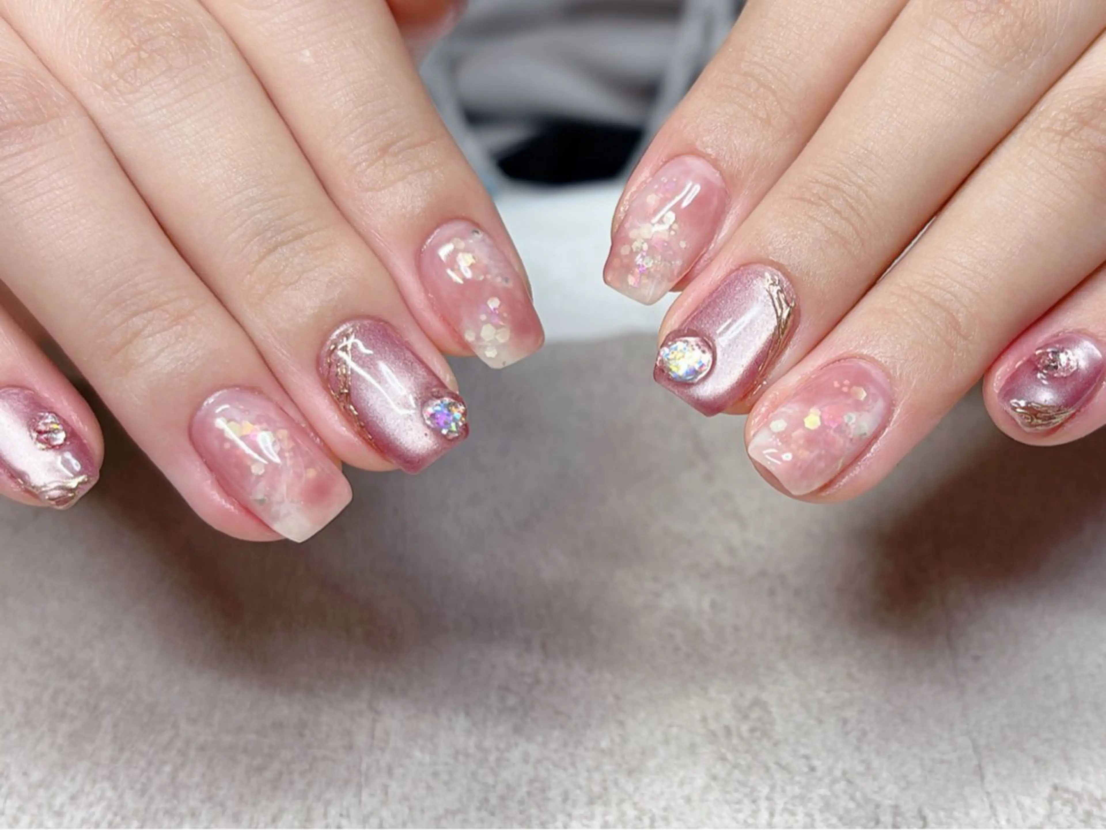 ネイル ハンドネイル Nail •Head スパFortunaのネイルデザイン