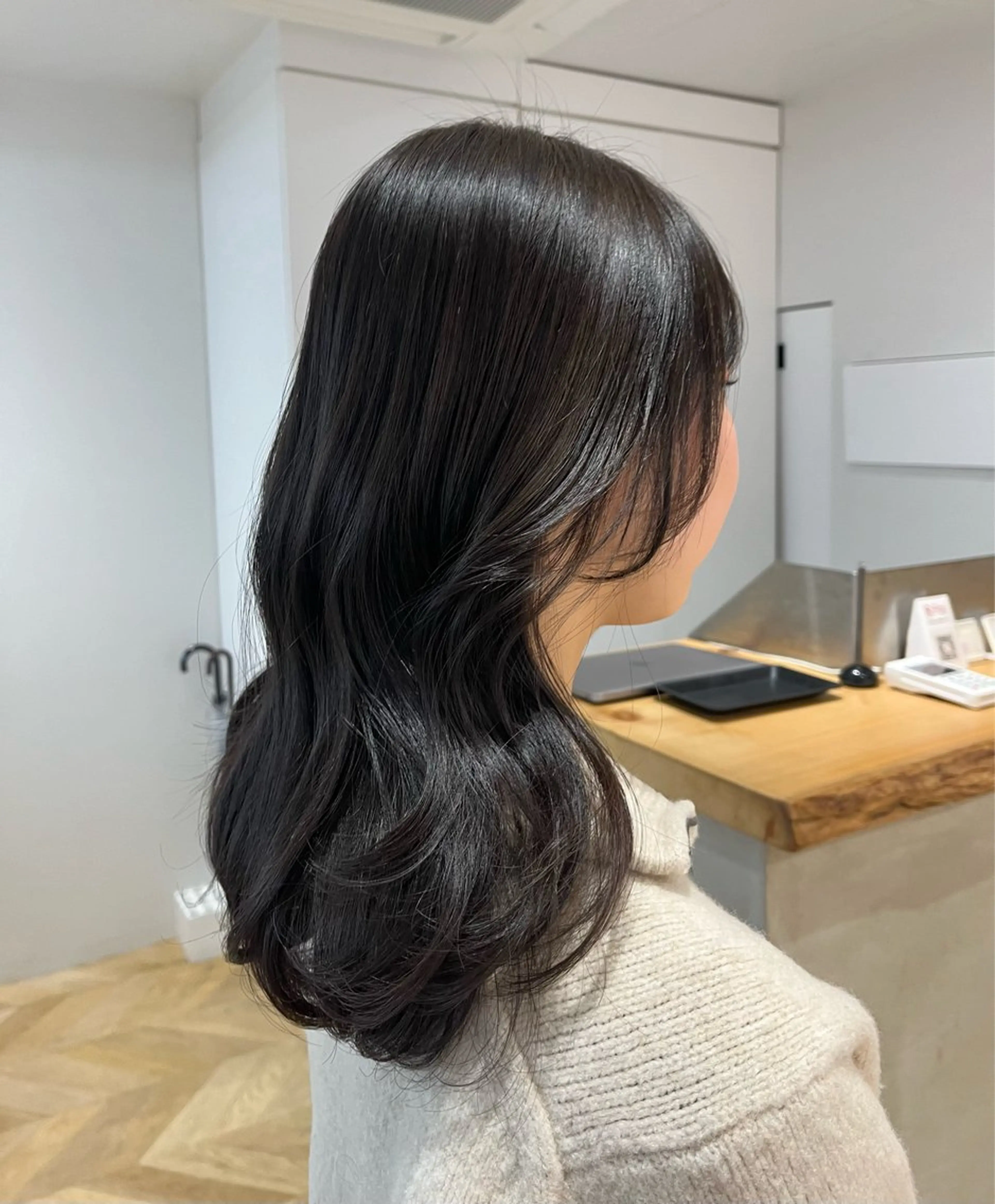 カラー 透明感カラー グレージュ ヘアカラー 銀座 透明感カラー 🌿Hitomiのヘアスタイル