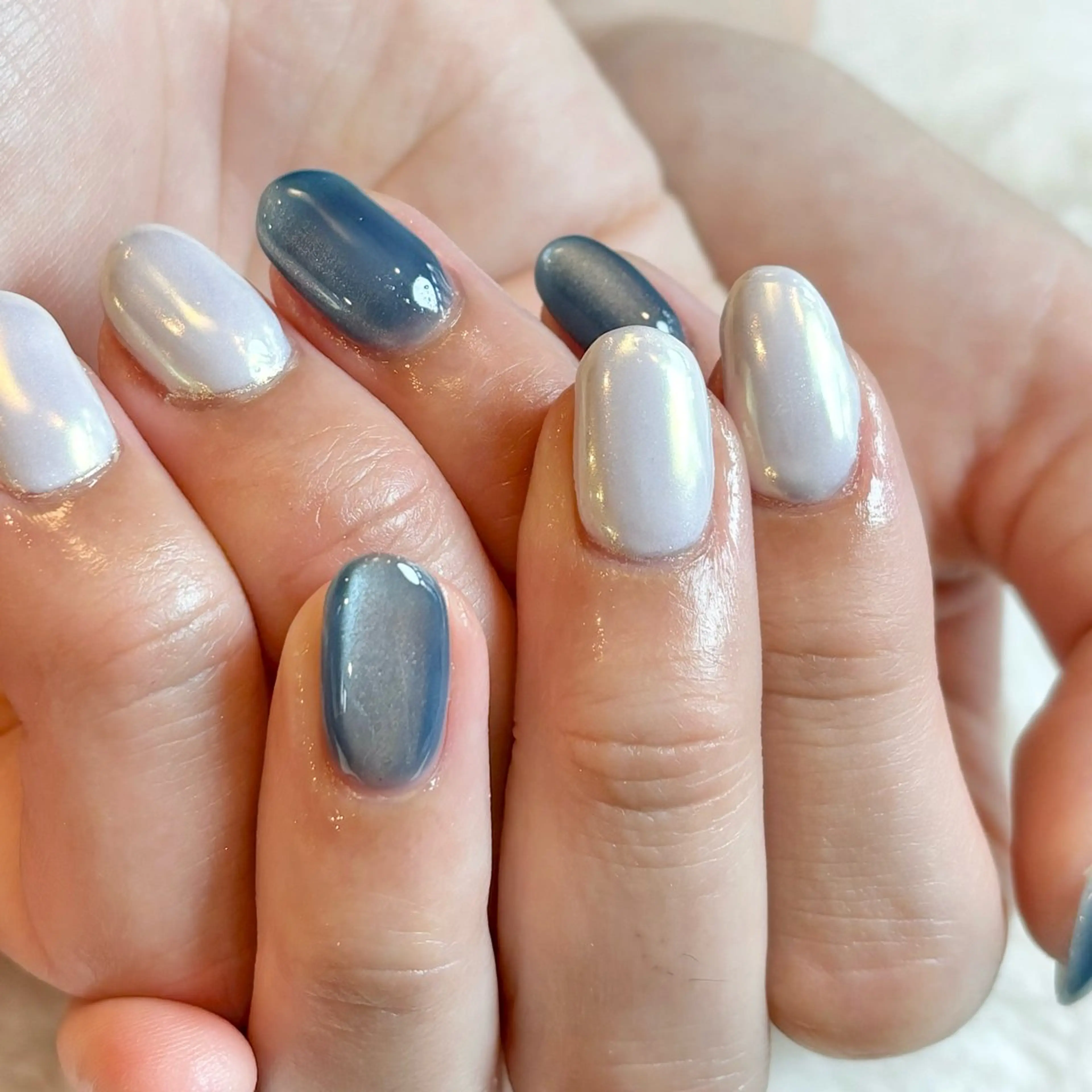 ネイル マグネットネイル Lelole 🫧マグネット🫧のネイルデザイン