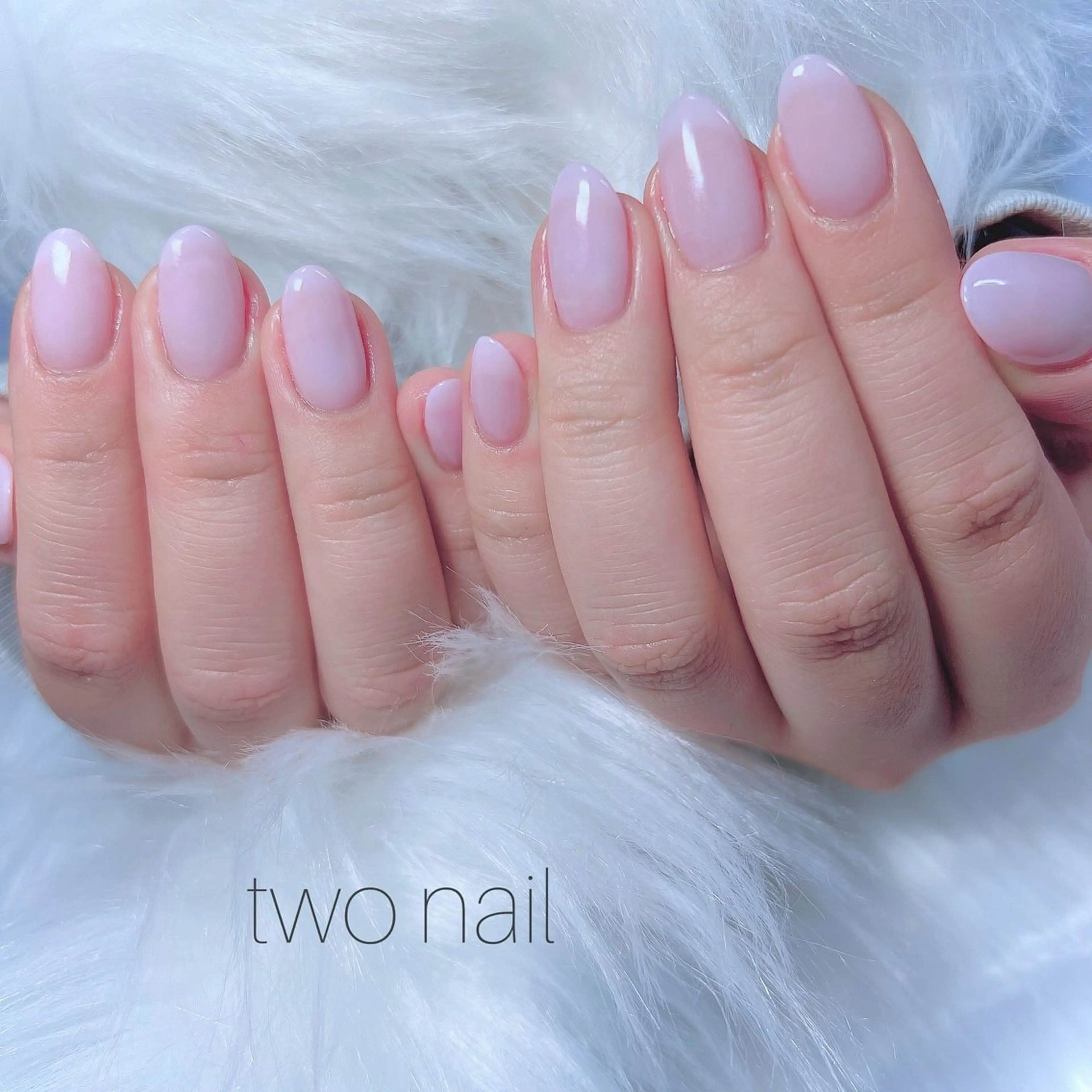 ネイル ワンカラーネイル 春ネイル ネイルチップ ホワイト ハンドネイル two nailのネイルデザイン