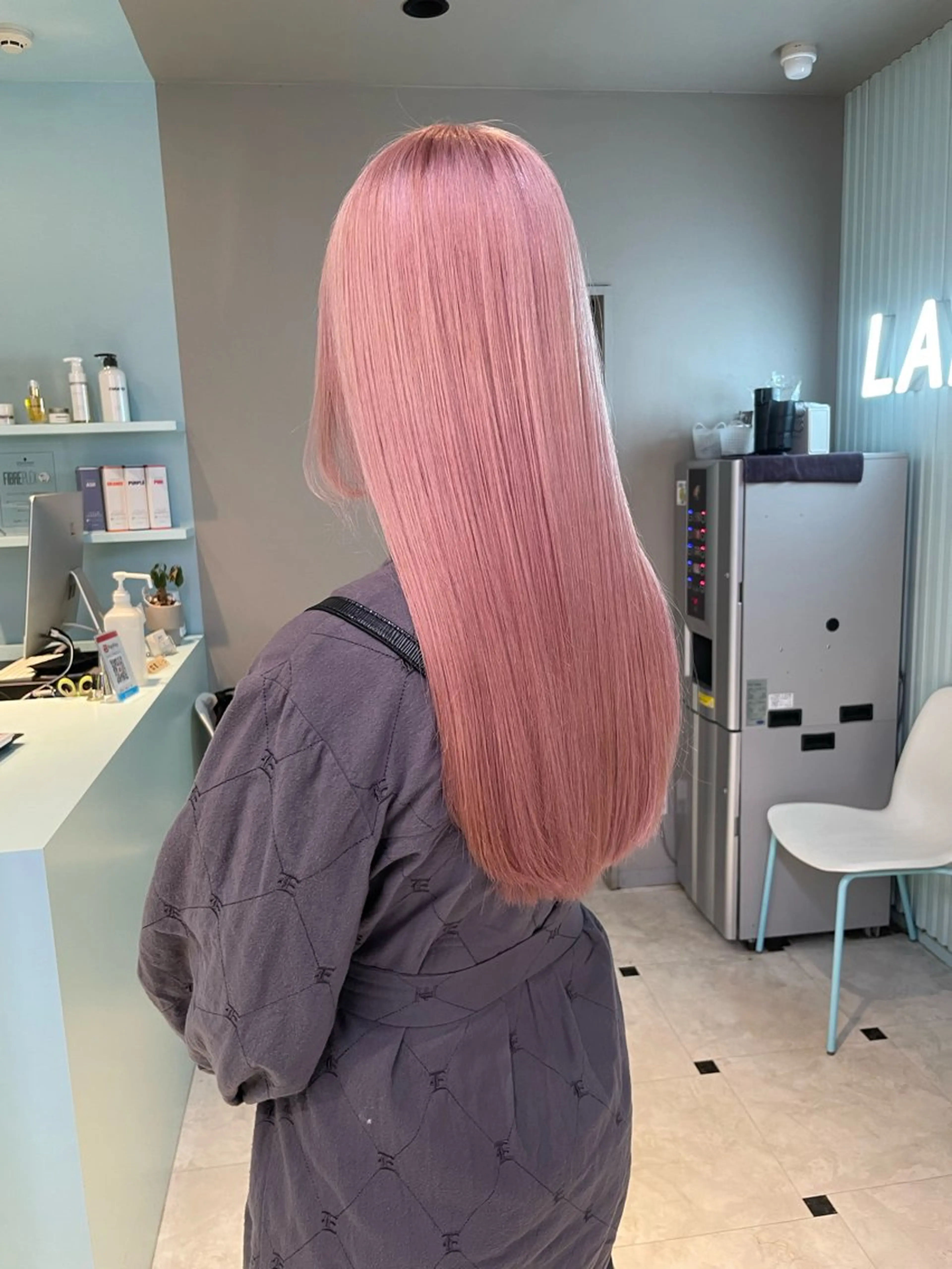 ロング カラー ヘアアレンジ 赤み消しブラウン プロ🐿けんご🐿のヘアスタイル