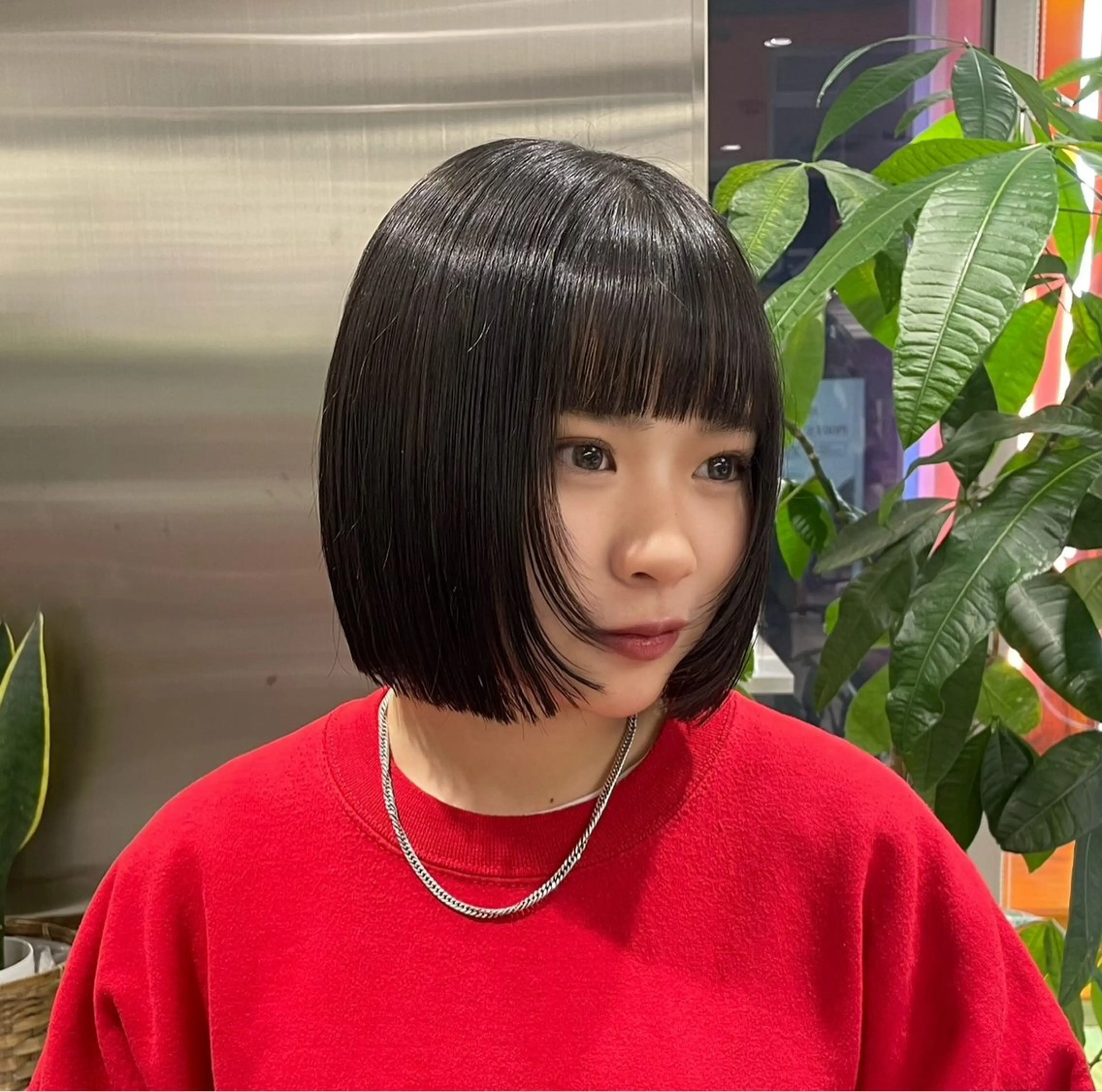 ショート クルミ/ 💕ワンホンネイルのネイルデザイン