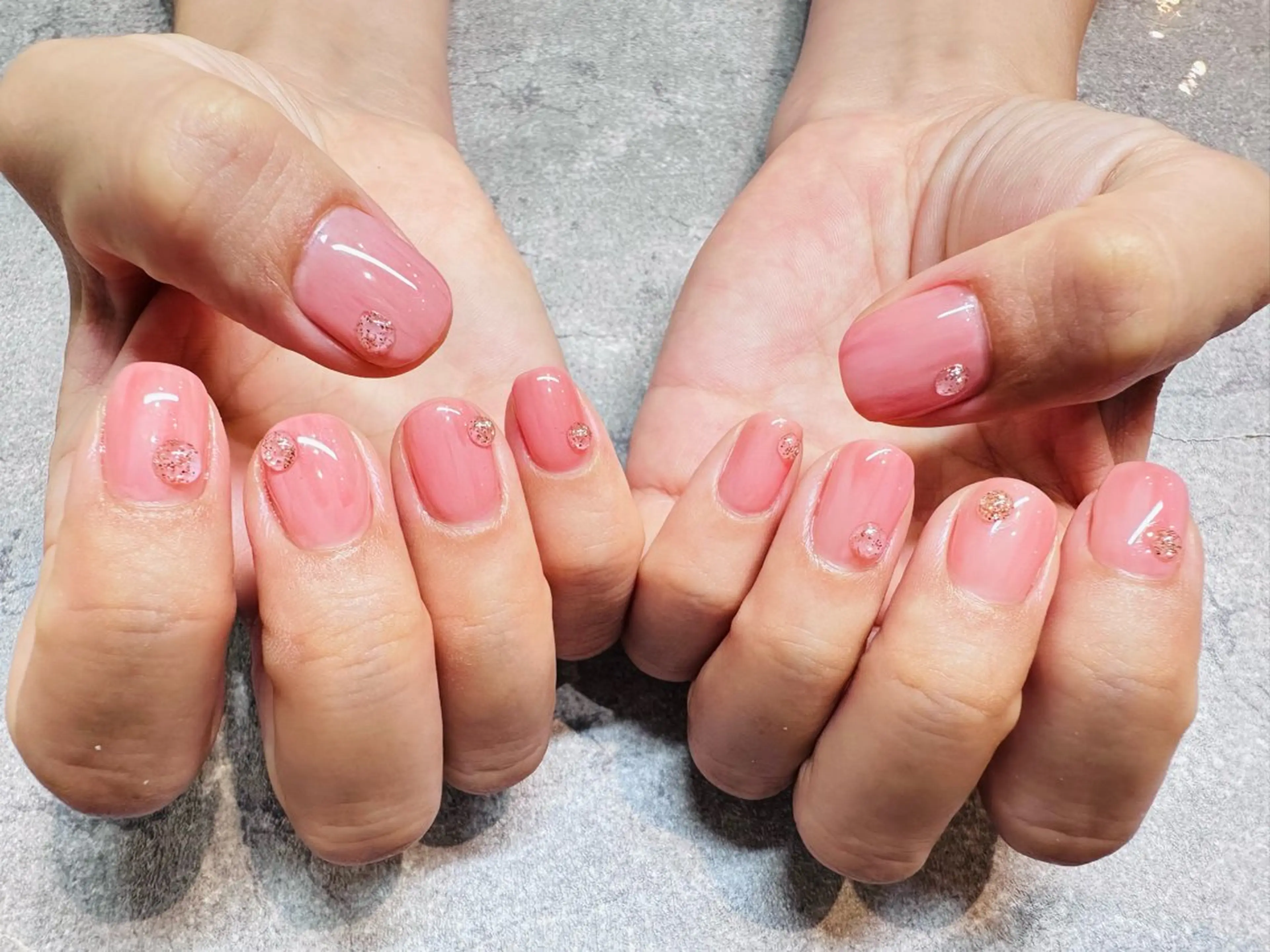 ネイル ぷっくりネイル ハンドネイル NISHIOKA FUKUMIのネイルデザイン