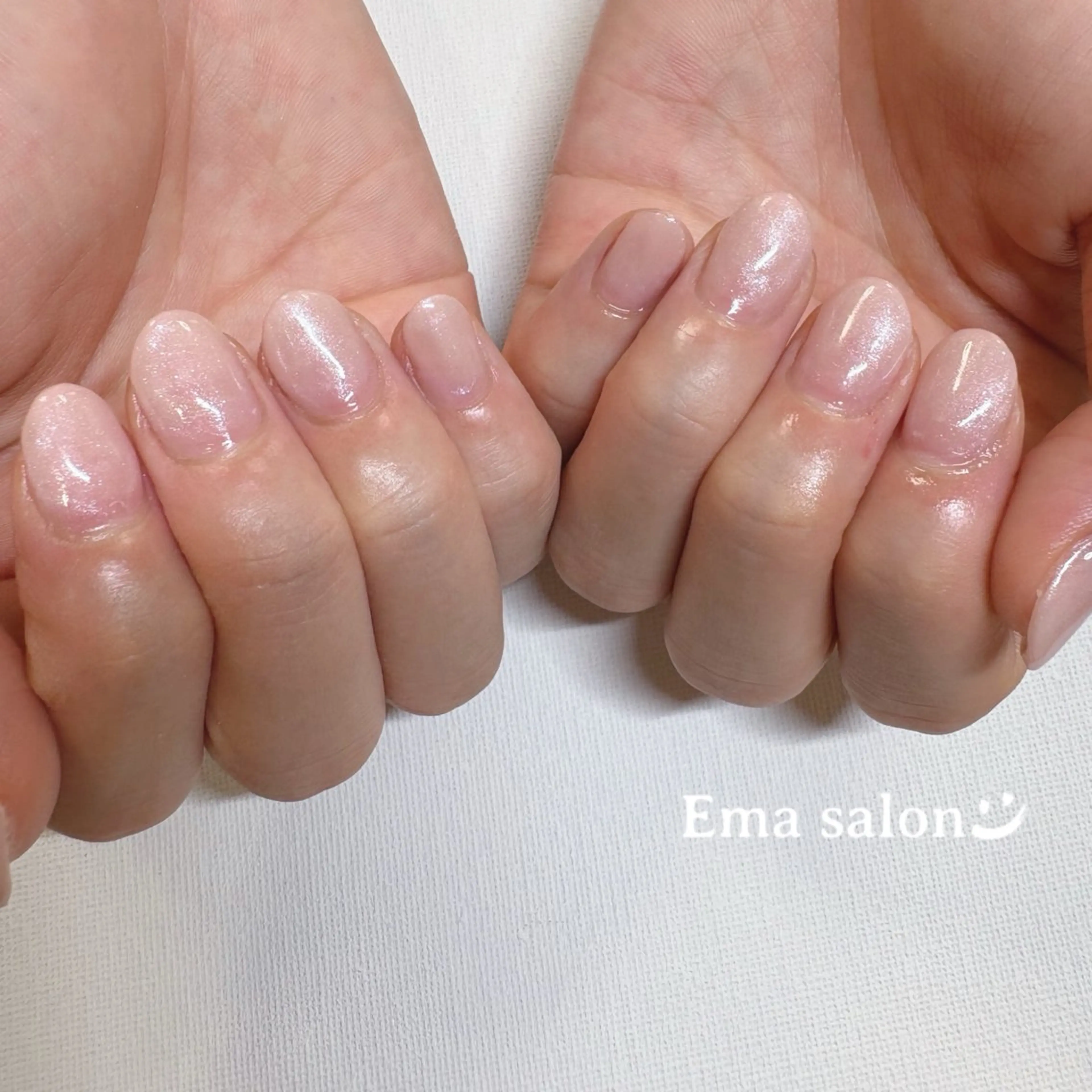 ネイル グラデーション ピンク ピンクベージュ ハンドネイル Ema salon satomiのネイルデザイン