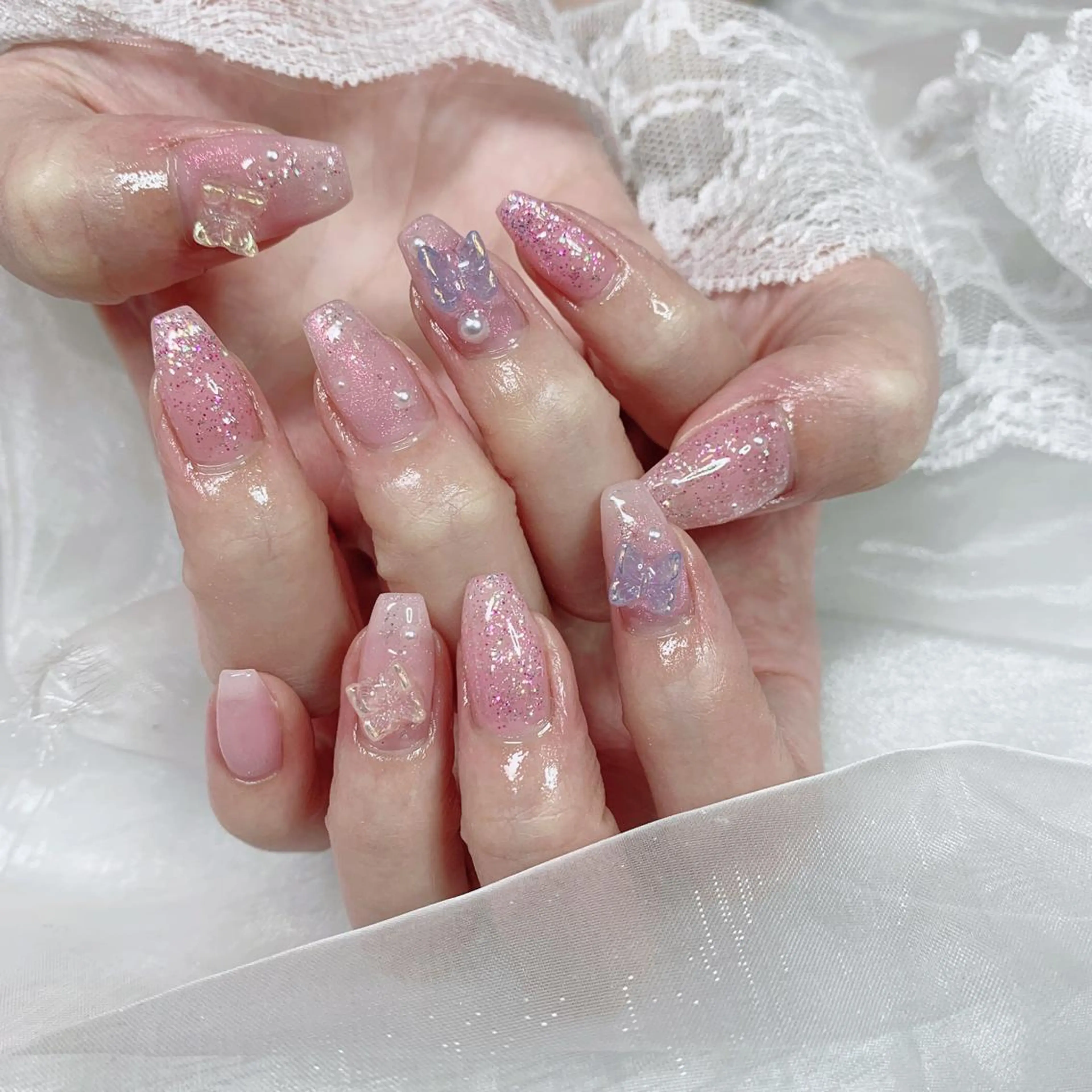 ネイル ハンドネイル La neige* yuki 🥯🍑のネイルデザイン