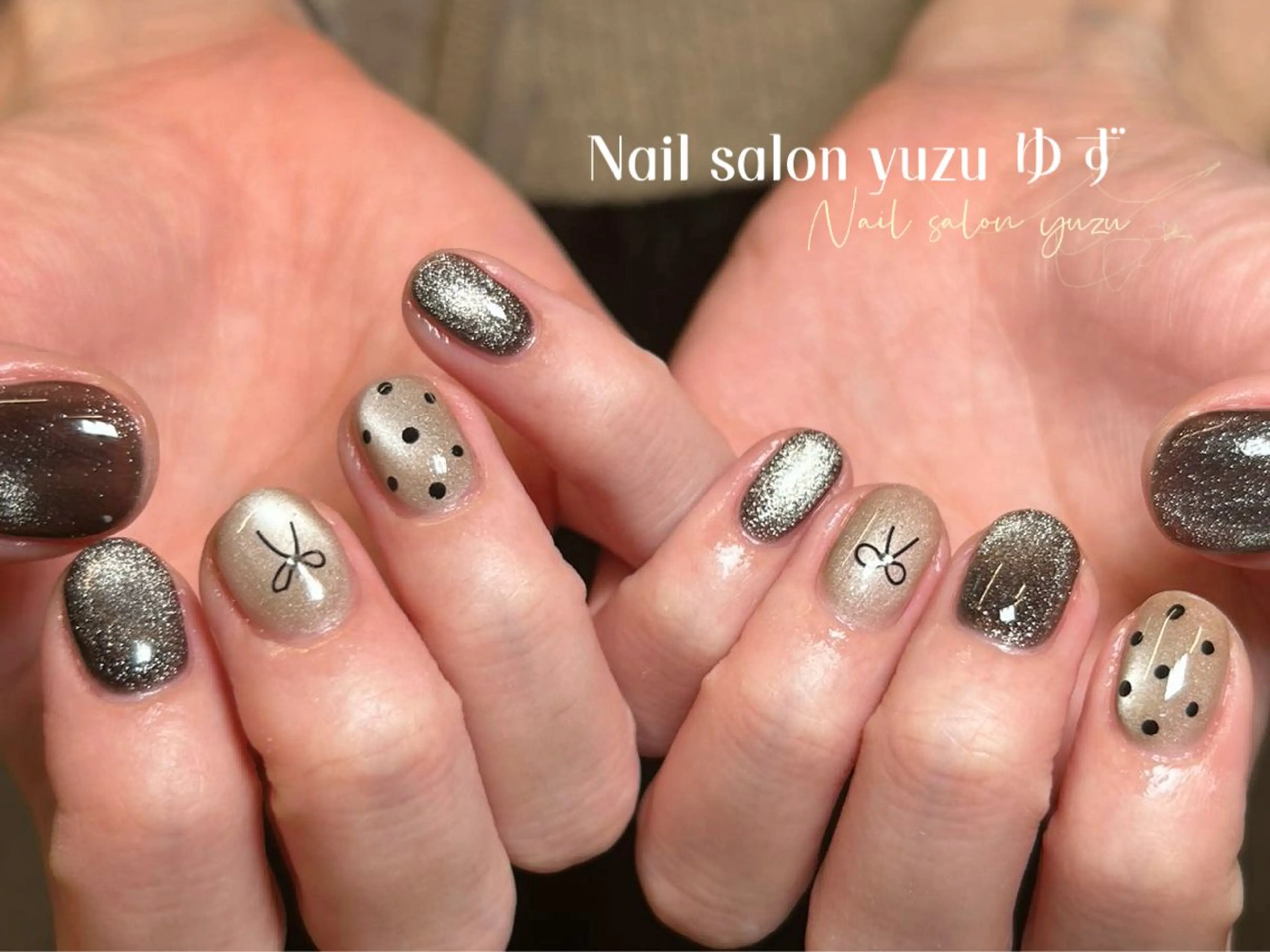 ネイル カジュアル チークネイル 成人式 ドット フレンチネイル ゆず Nail Salonのネイルデザイン