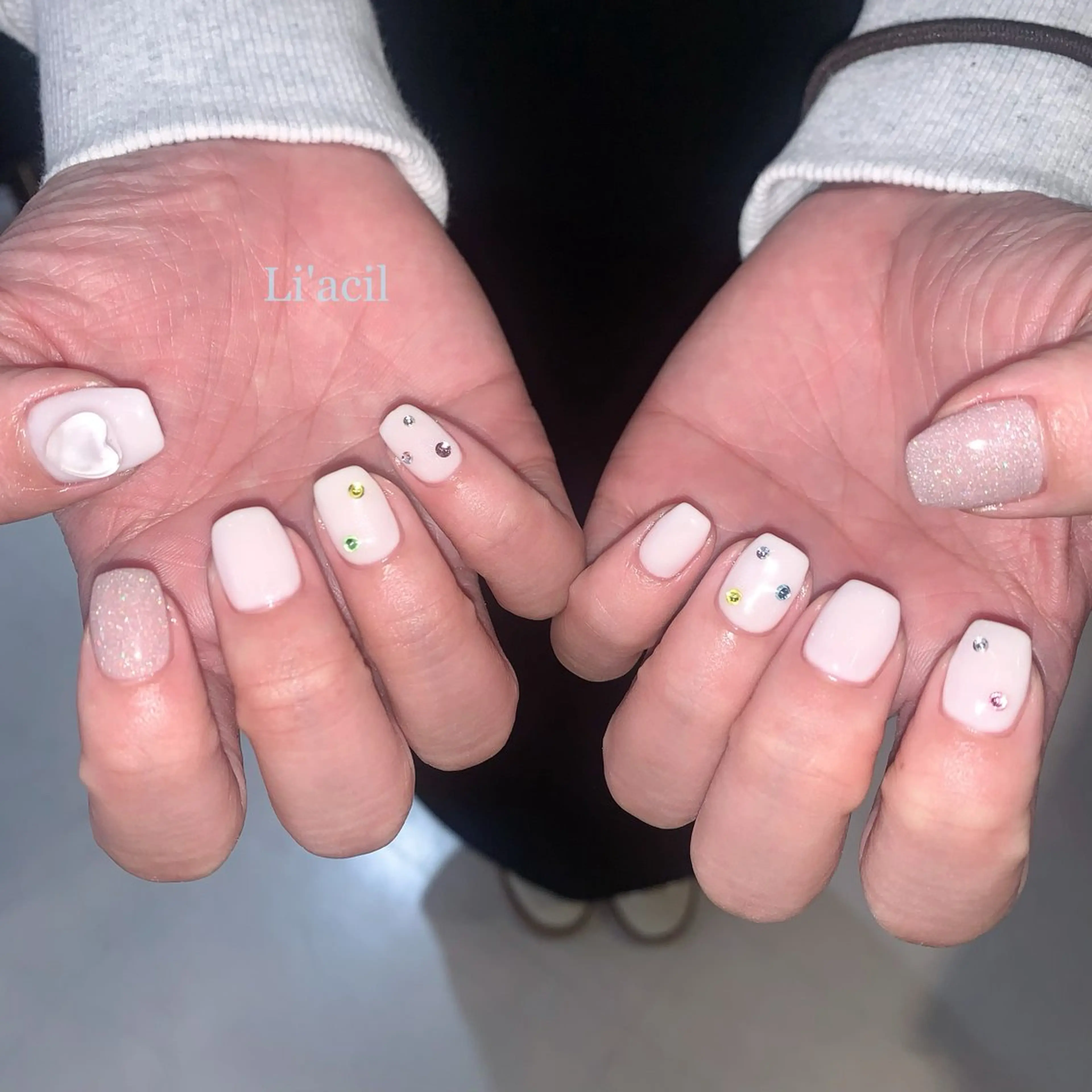 ネイル ラメ(グリッター) ワンカラーネイル ストーンネイル ハンドネイル Baleine × Li'acil所属・Minami Kodamaのネイルデザイン