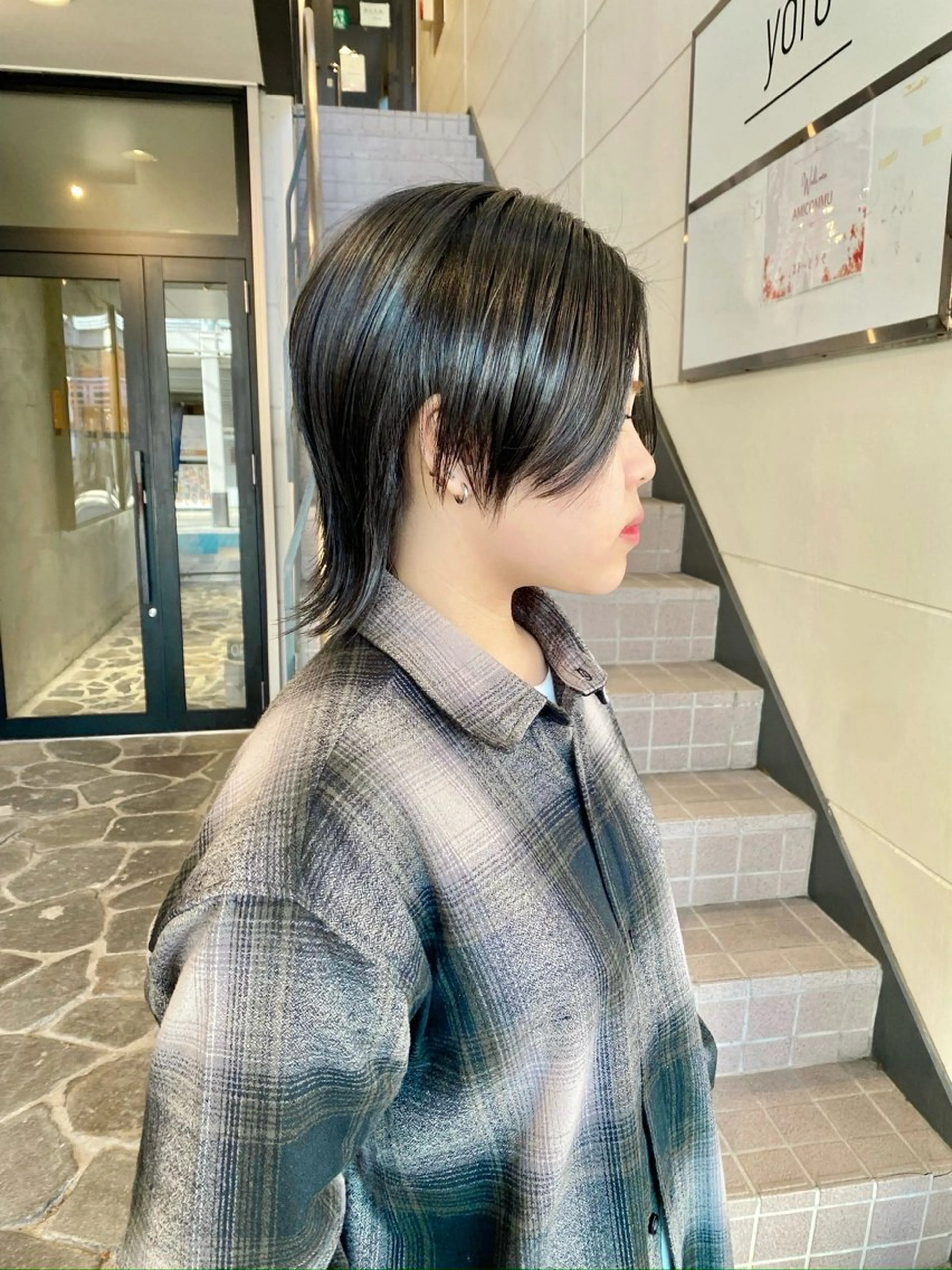 ショート カラー 透明感カラー グレージュ ウルフカット 古町yoro/アサミ /ショート/メンズのヘアスタイル
