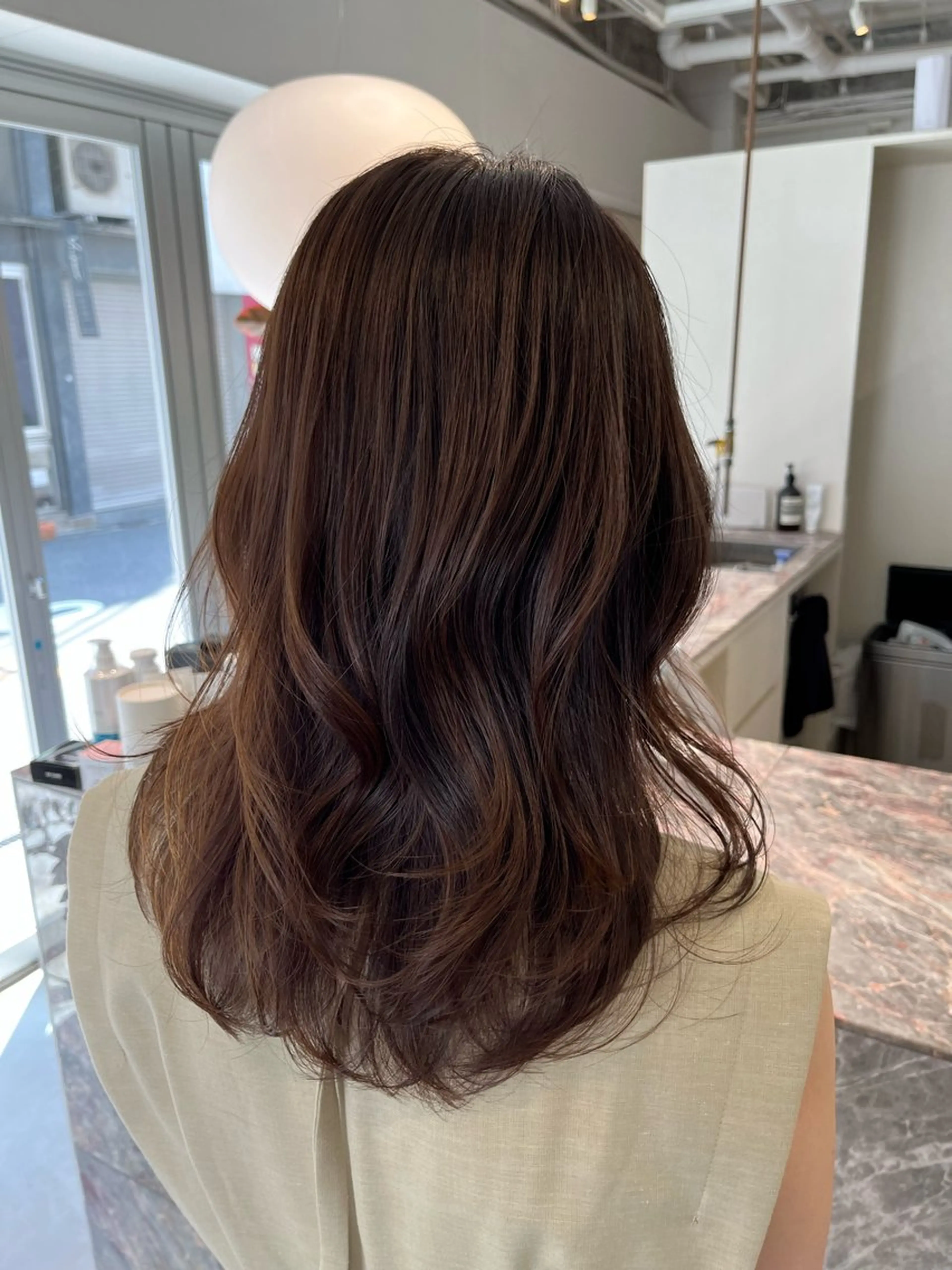ミディアム カラー カット ヘアカラー トリートメント bleach所属・池田 寿子のヘアスタイル