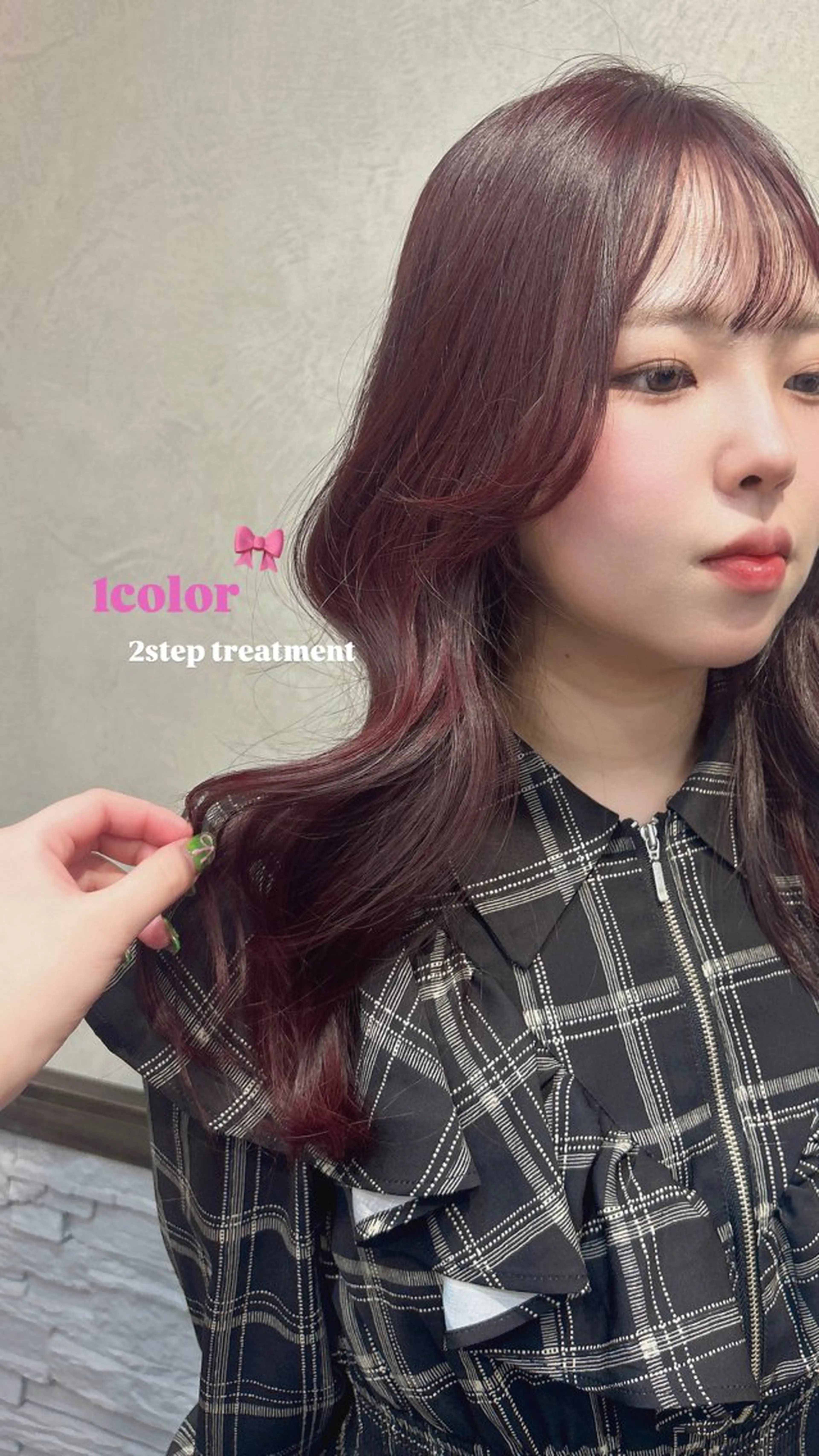 ロング カラー ブリーチ ブリーチなしカラー moe🎀 透明感カラーのヘアスタイル