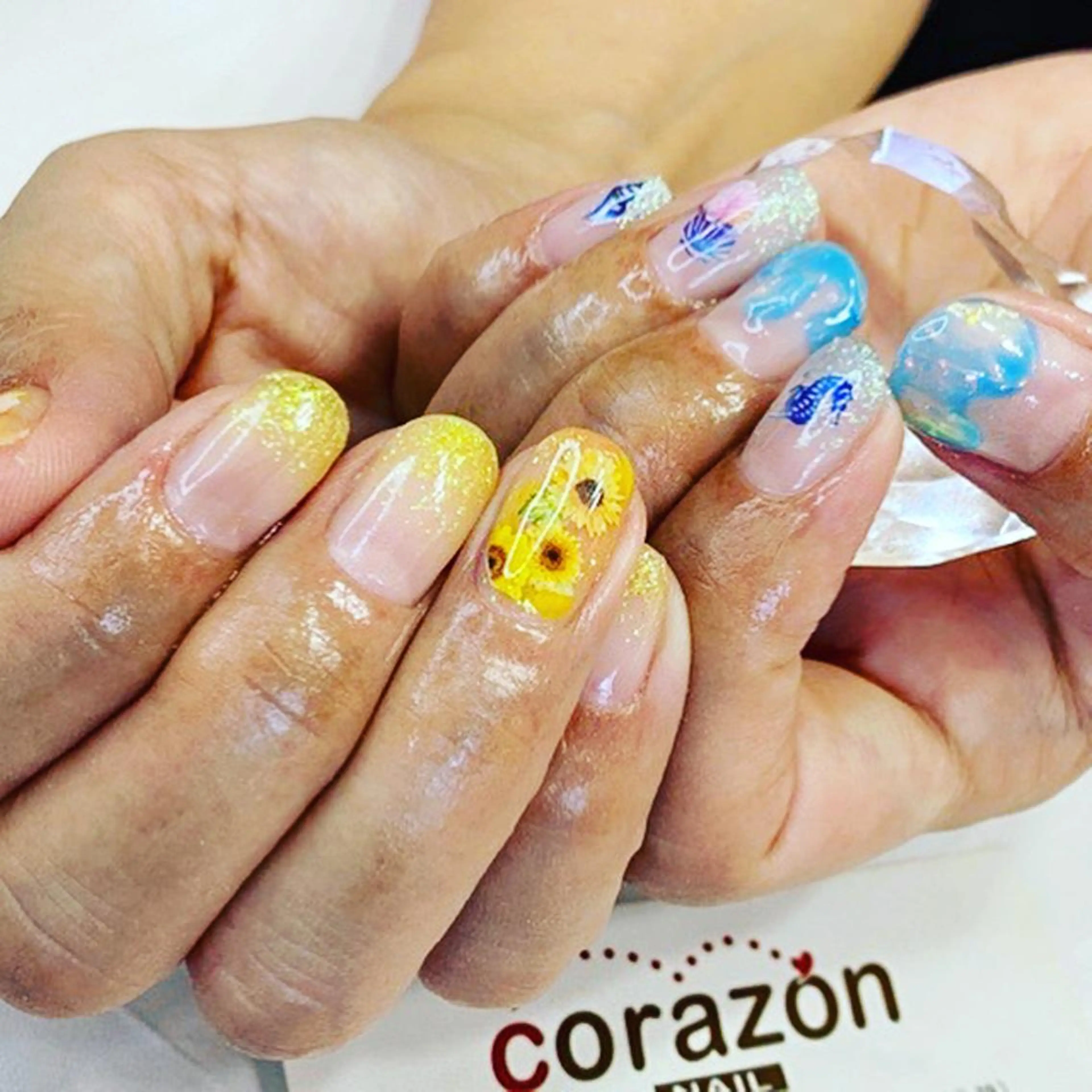 ネイル オーロラネイル 氷ネイル・うるうるネイル 水色 夏ネイル corazon所属・ネイリスト aicoのネイルデザイン