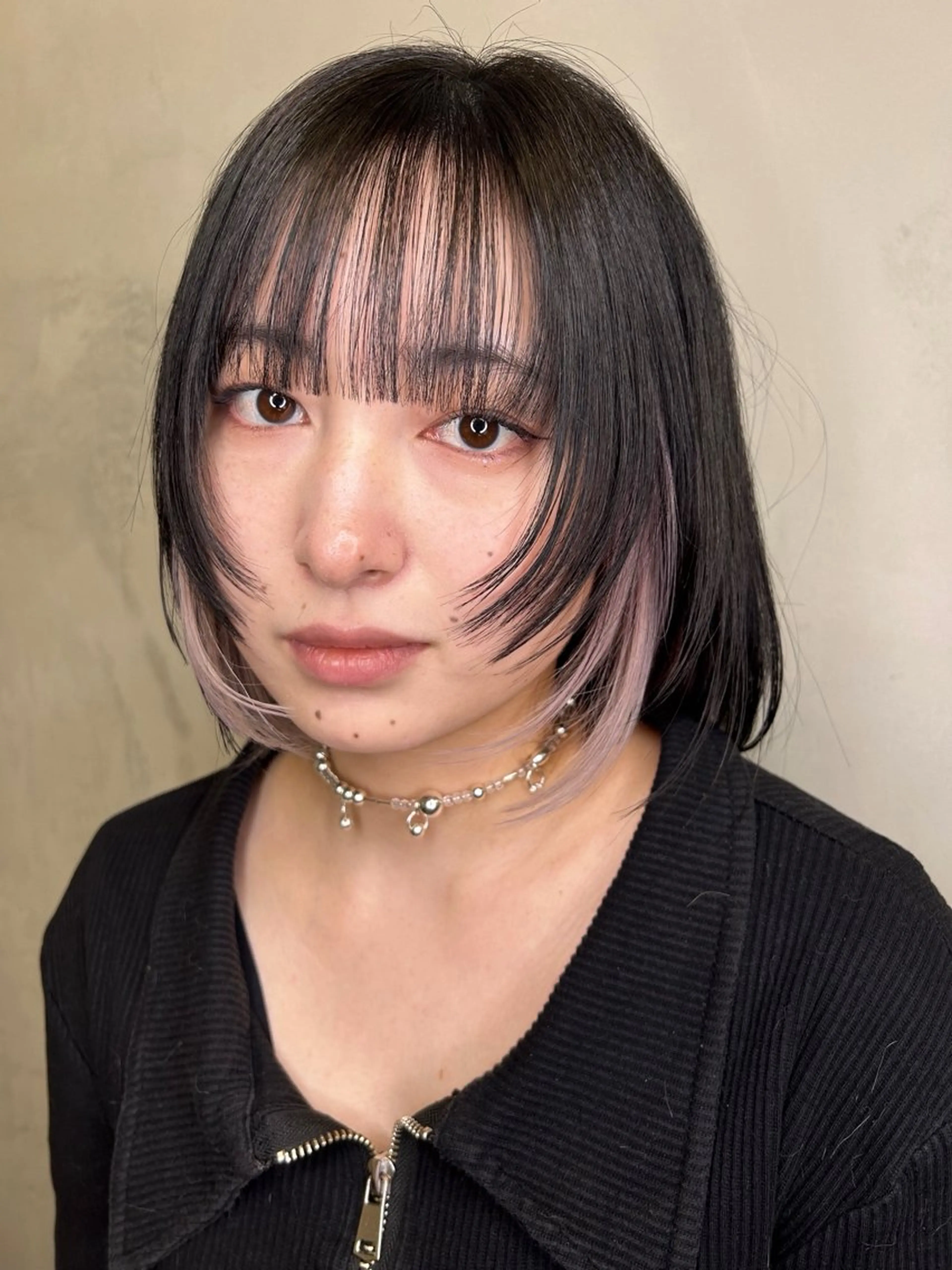 ミディアム カラー Haru/THREE …by velvetのヘアスタイル