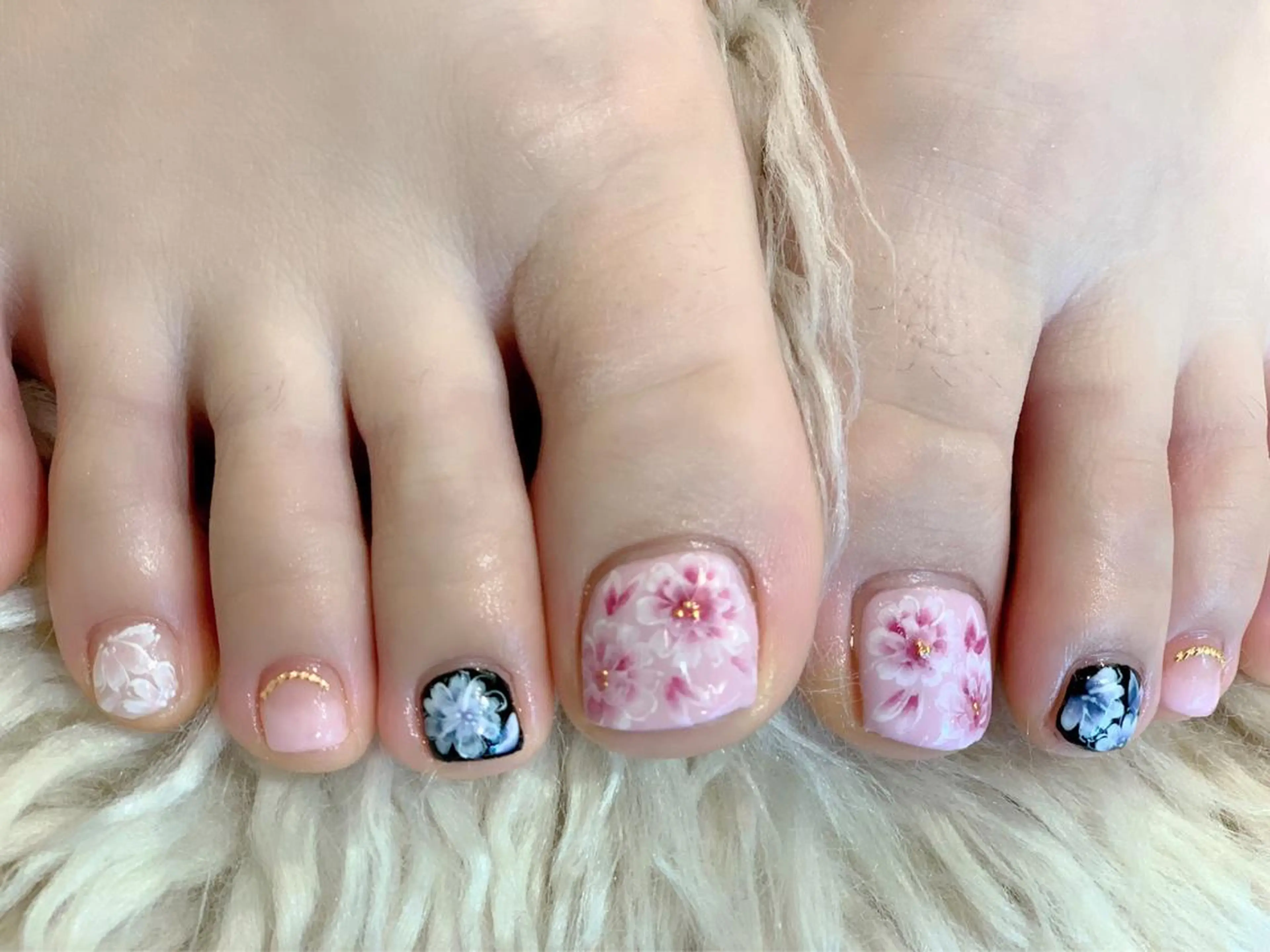 ネイル Nail's Cecile所属・Cecile Rieのネイルデザイン