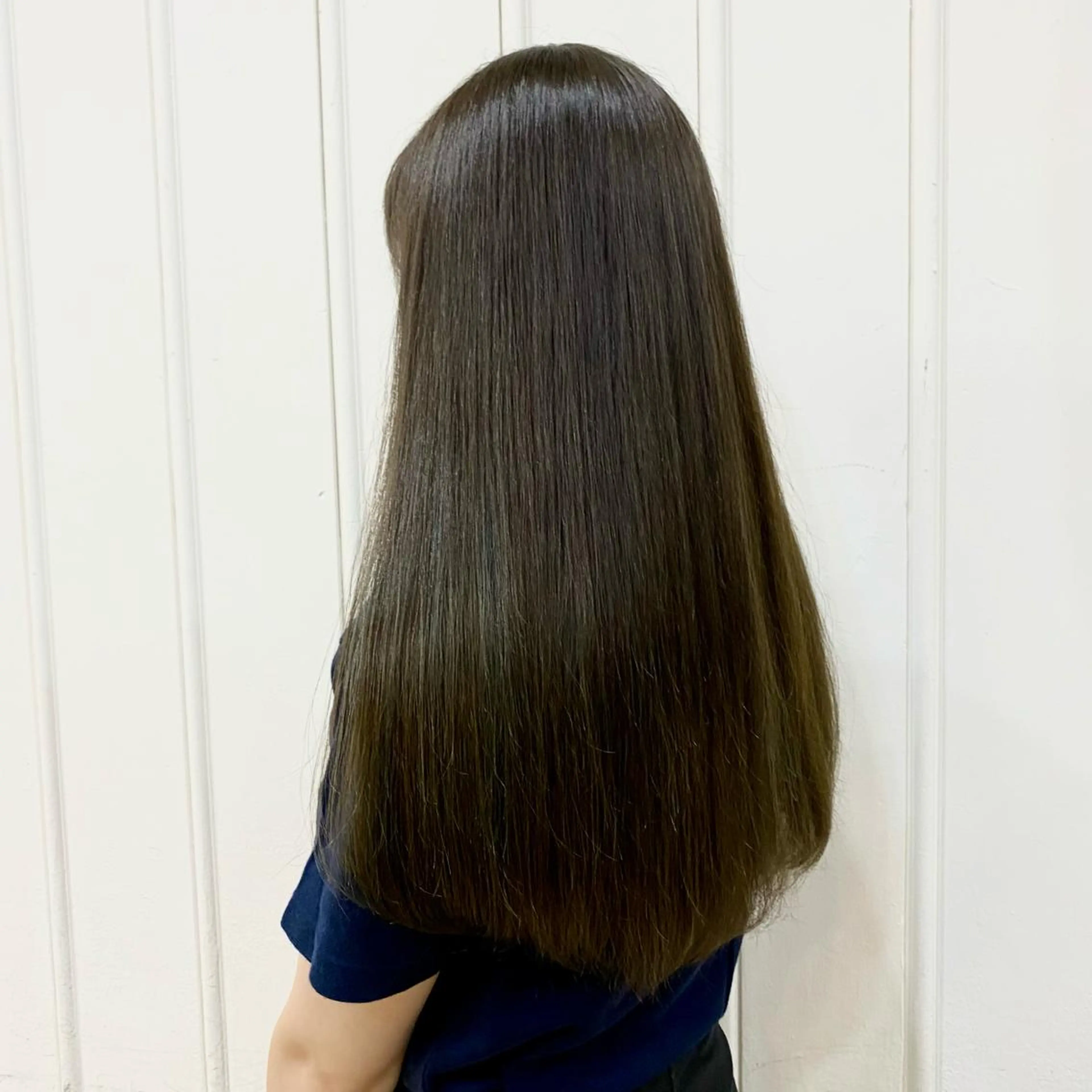 ロング カラー グレージュ ハイライトカラー オリーブグレージュ オリーブグレー ハイライト 店長　ショート& パーマ　坂本のヘアスタイル