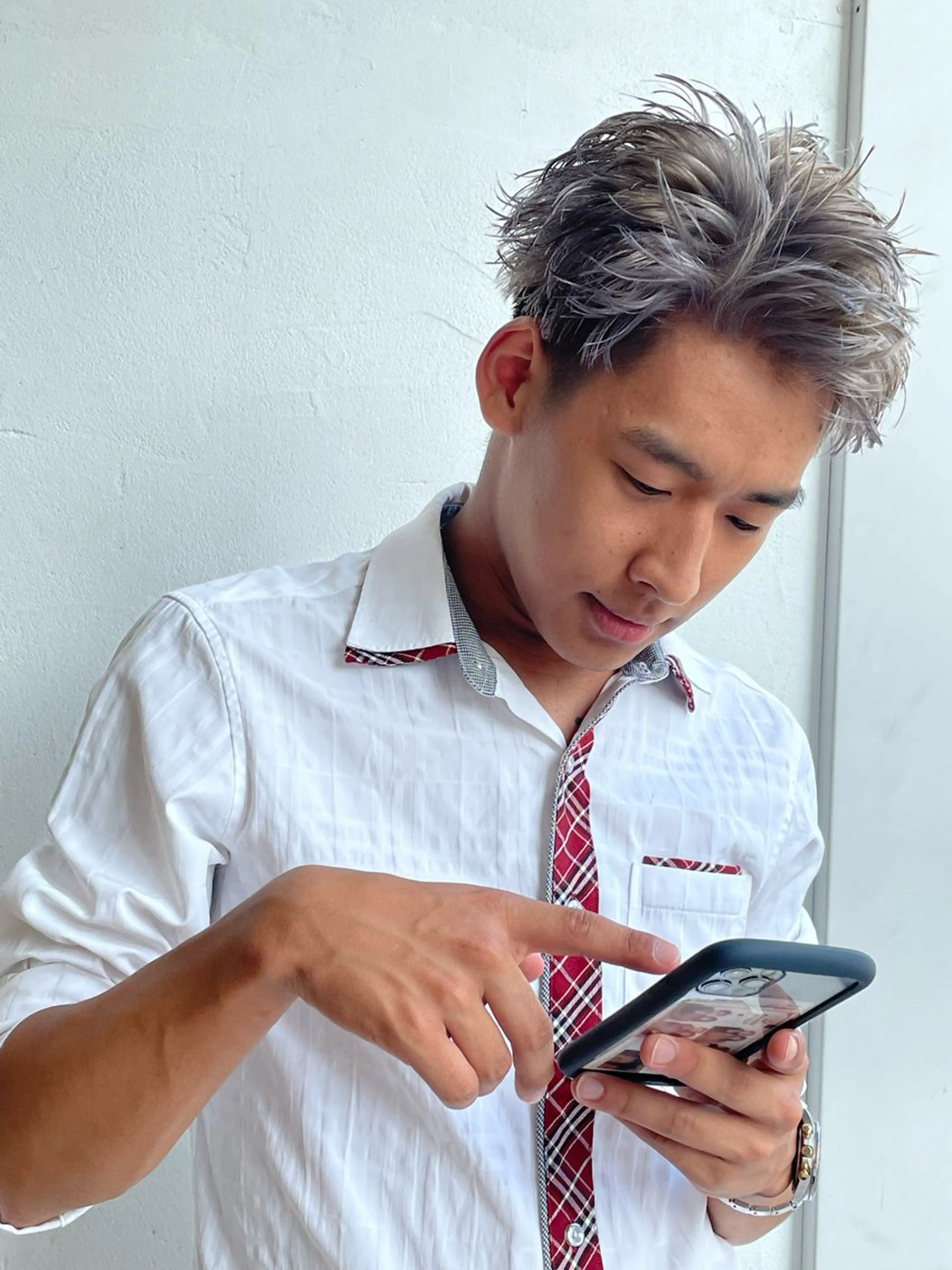 【期間限定特別価格💥】 ブリーチ込みのダブルカラー✨ ※カットは含まれませんの写真