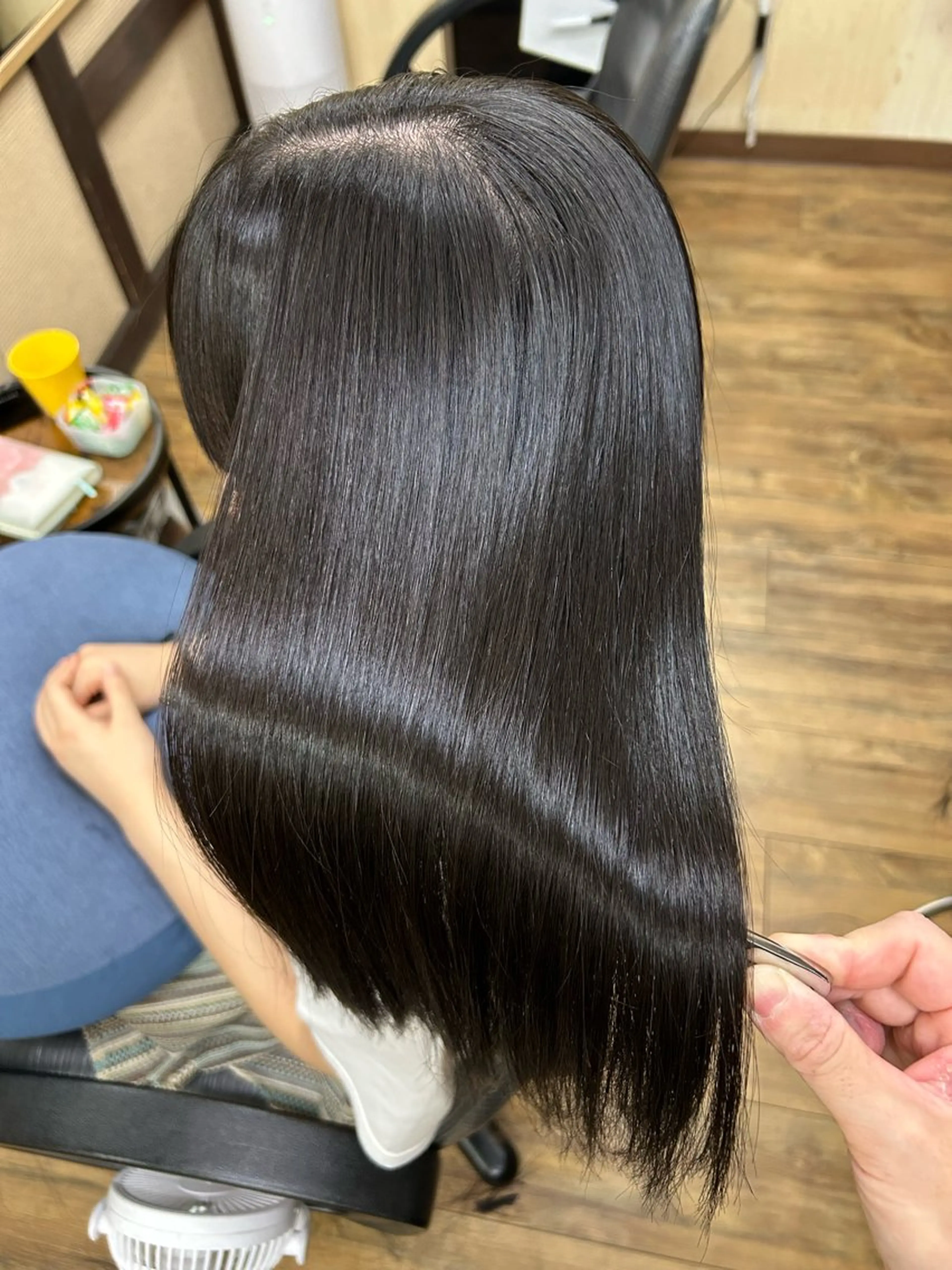 ロング パーマ カット 縮毛矯正 トリートメント みやたゆうき 髪質改善講師のヘアスタイル