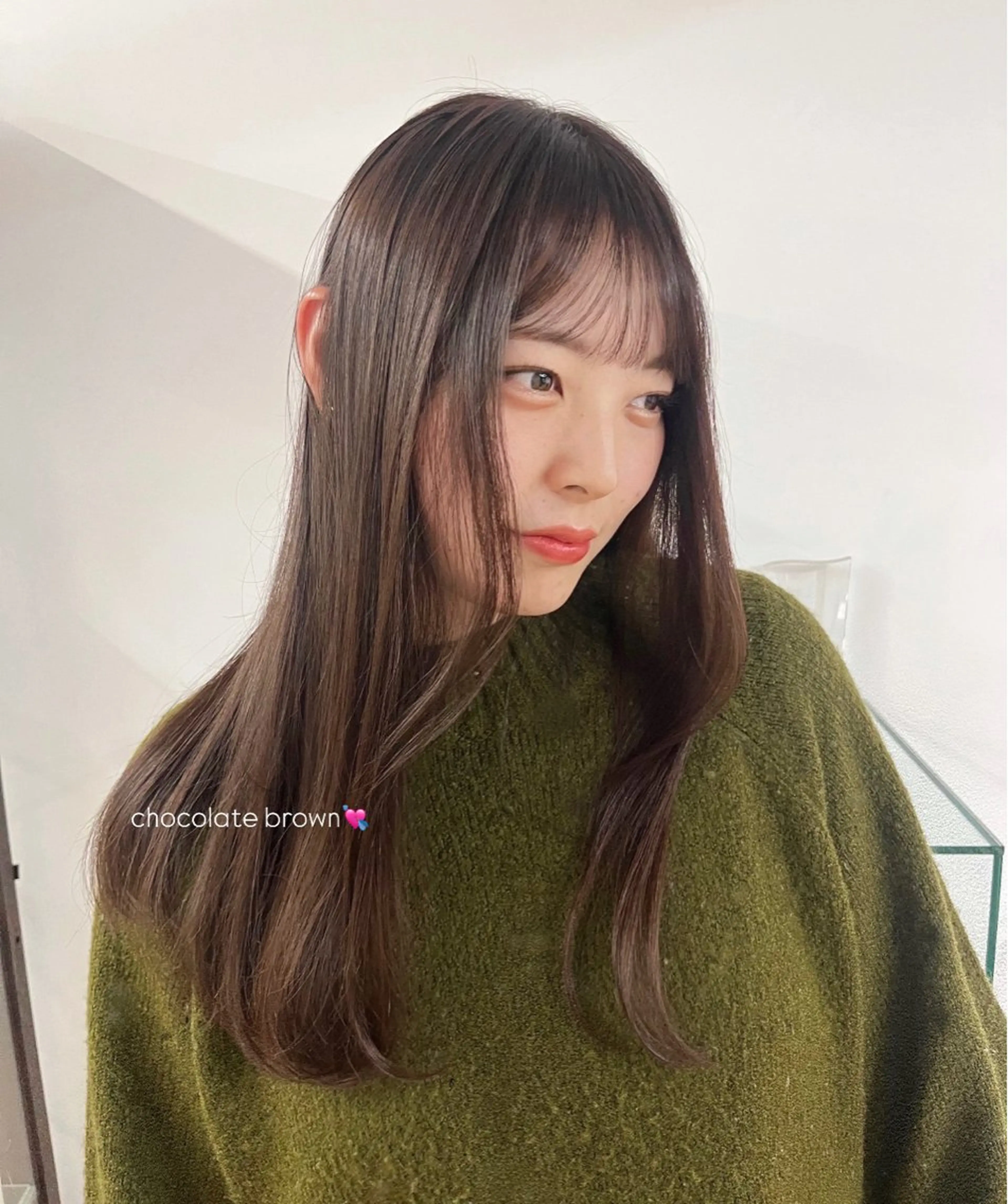 ロング カラー ヘアカラー トリートメント shui/艶カラー ／柔らかストレートのヘアスタイル