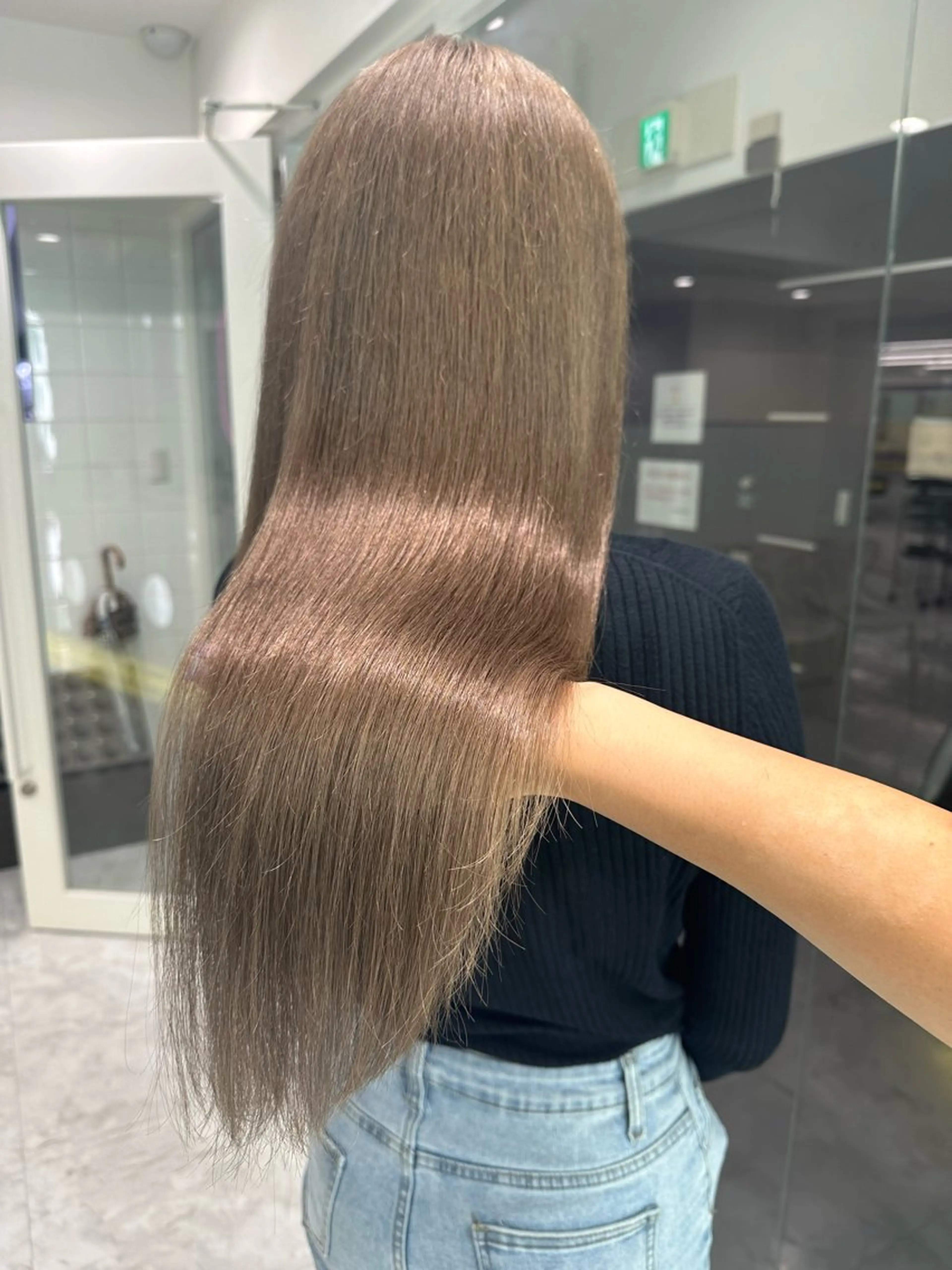 ロング カラー ベージュカラー 黒髪 ブリーチ ブルーカラー ブルーブラック 🪞ハイトーン🪞 🤍waka🤍のヘアスタイル