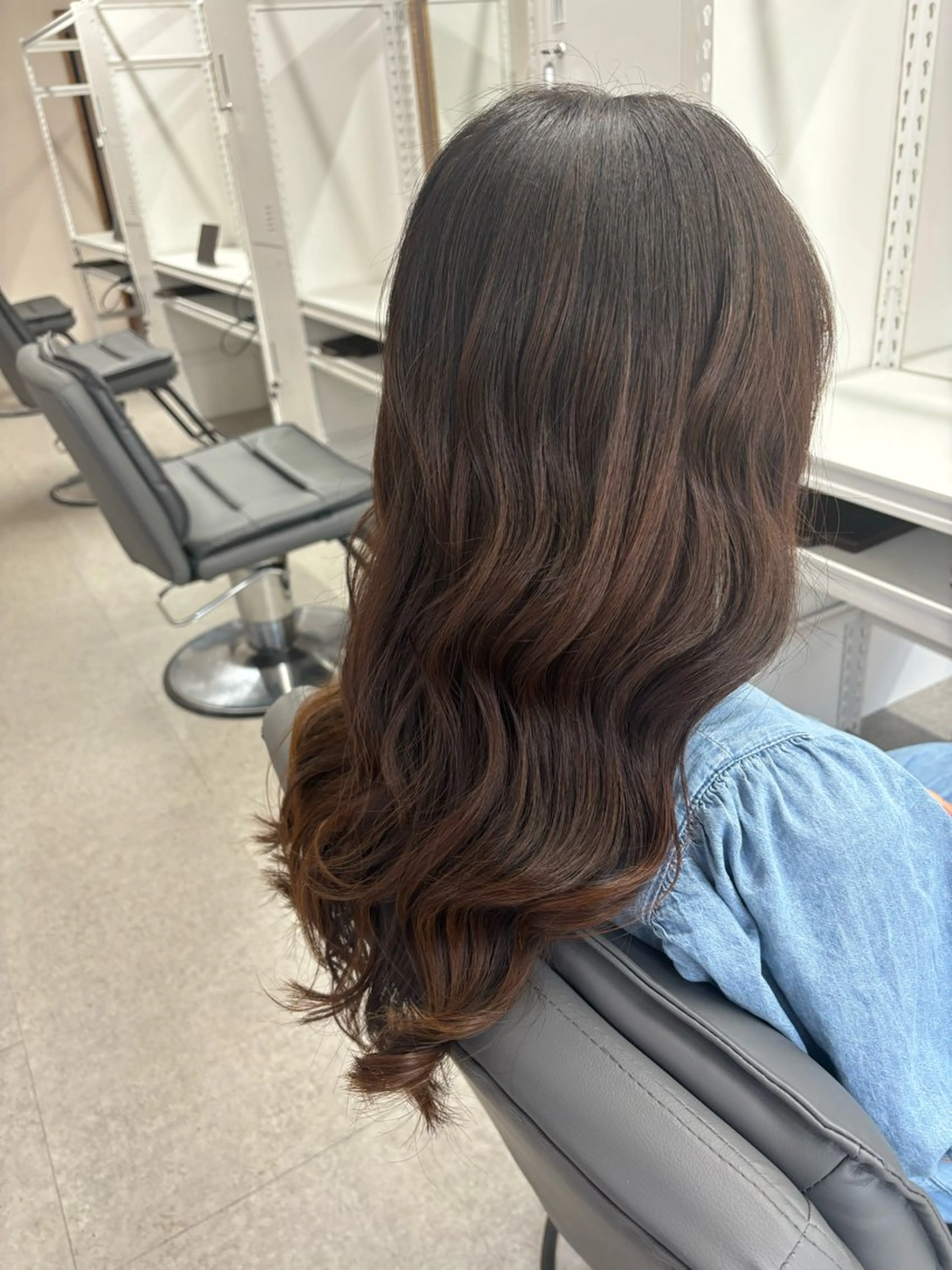 ロング 縮毛矯正 トリートメント 腰越 麻奈のヘアスタイル