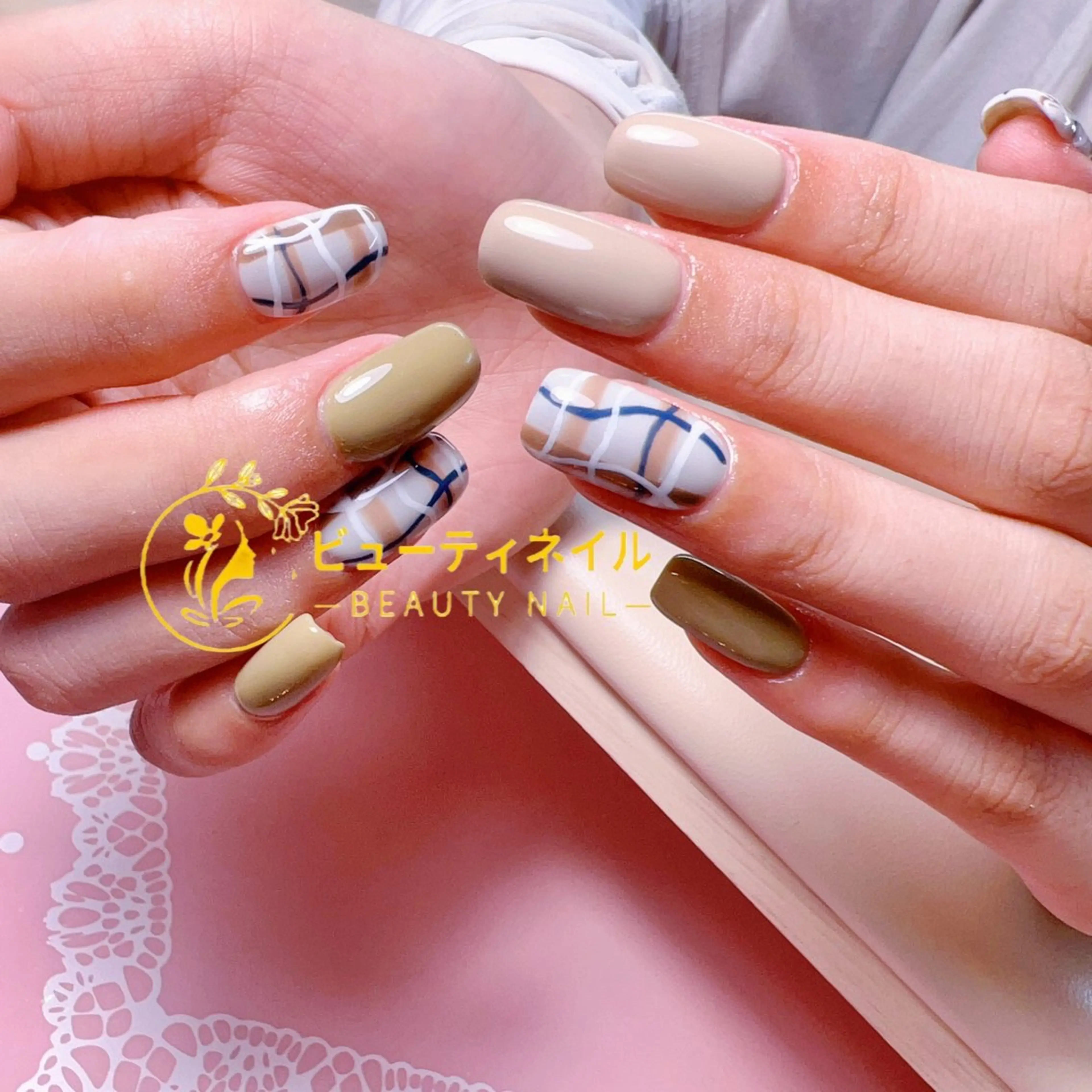 ネイル 長さ出し ジェルネイル Moonstone Salon所属・Moonstone Salonのネイルデザイン