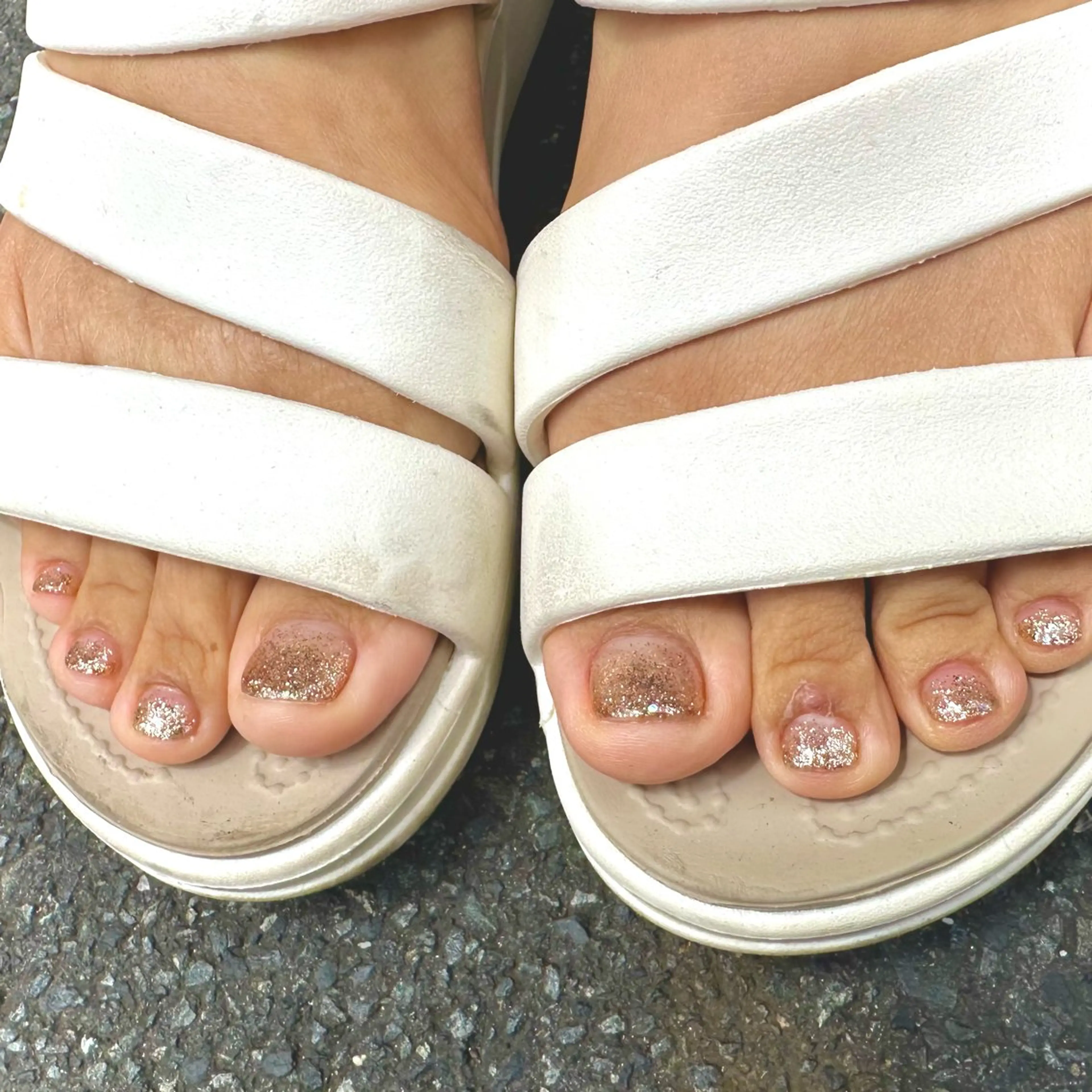 ネイル フットネイル erinca nail所属・圦本 有紀のネイルデザイン