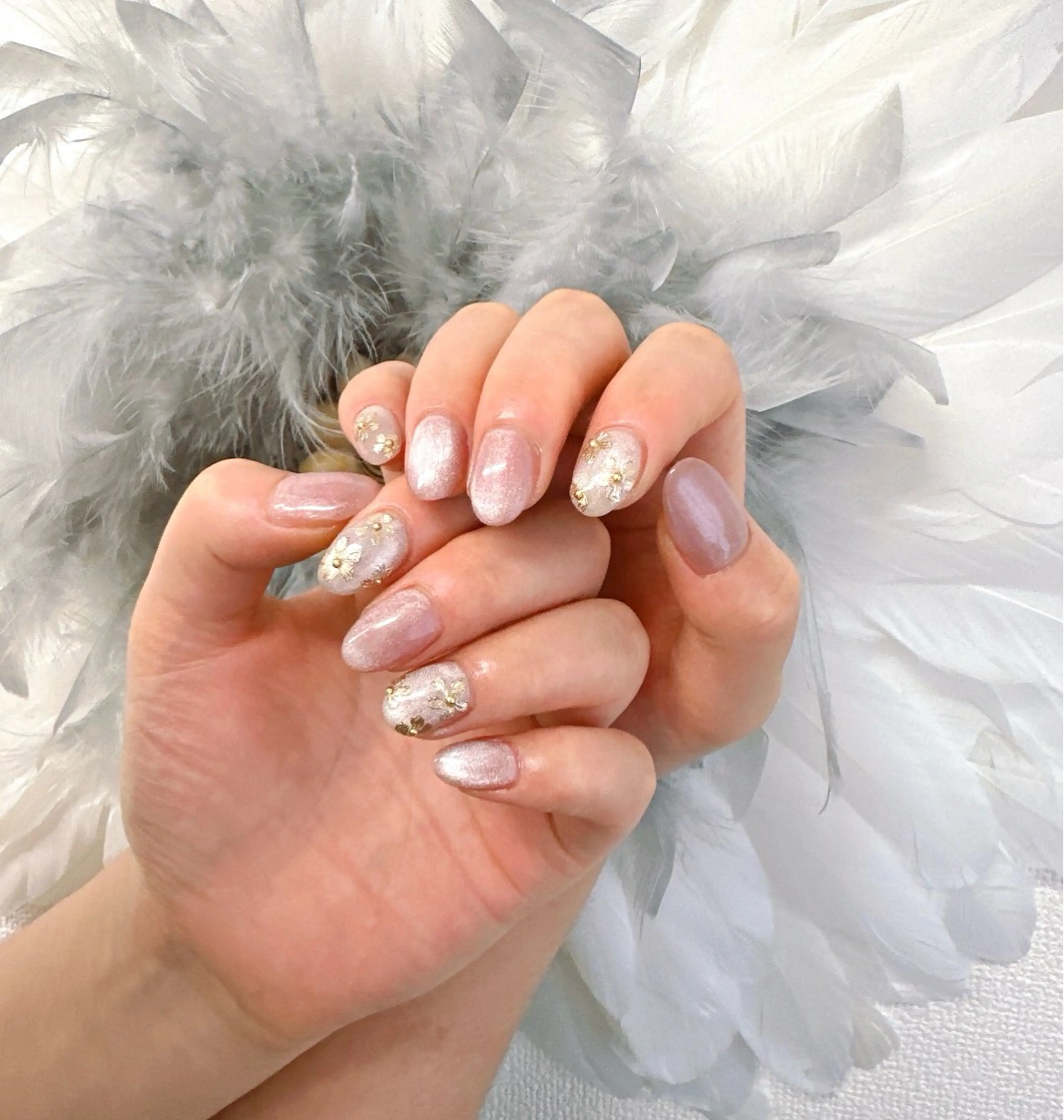 ネイル アートネイル マグネットネイル ミラーネイル Pretty Nail Salon     　(ジェル&ケア)所属・Pretty Nail Salonのネイルデザイン