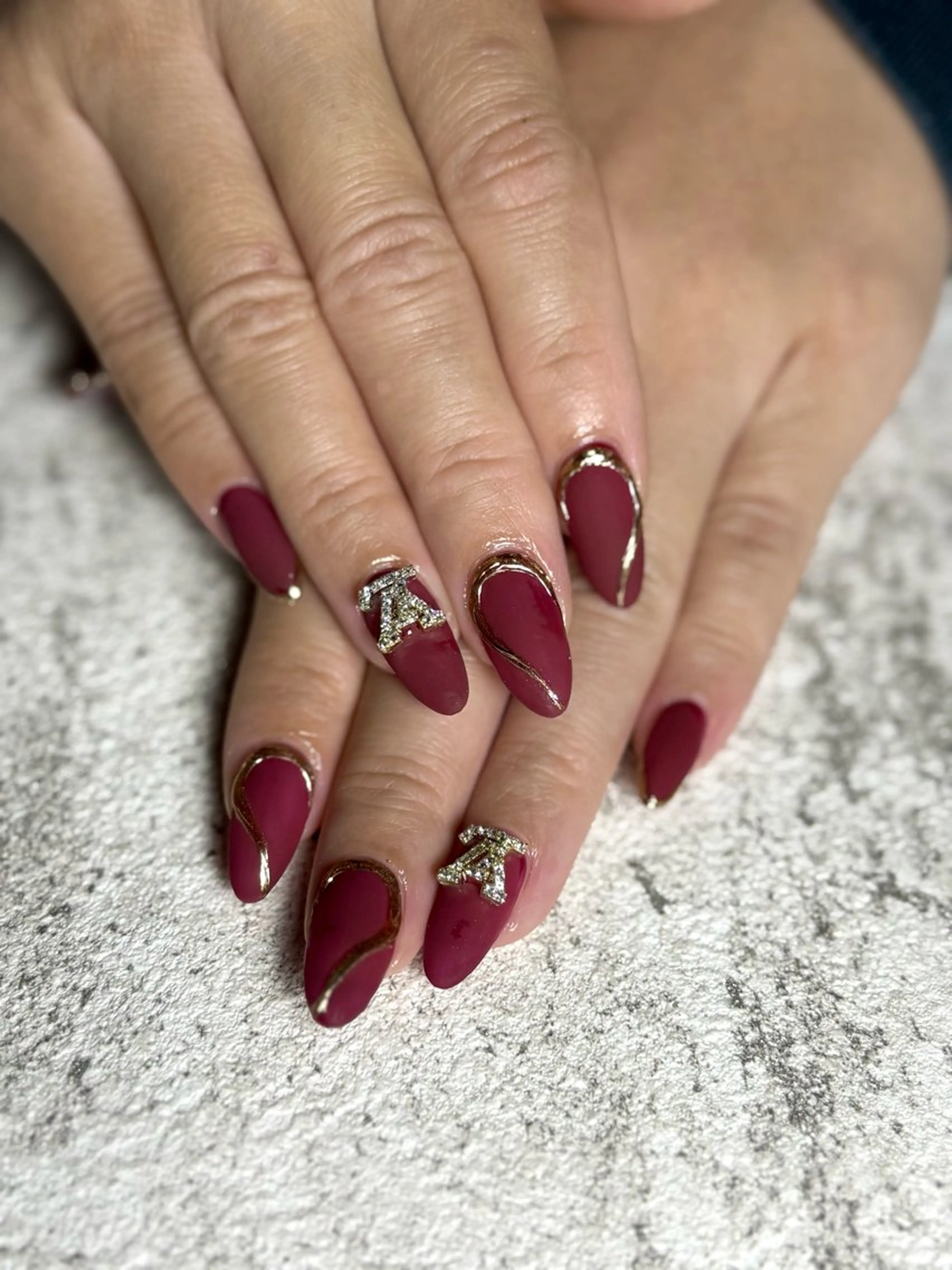 ネイル ハンドネイル 山崎 成美のネイルデザイン