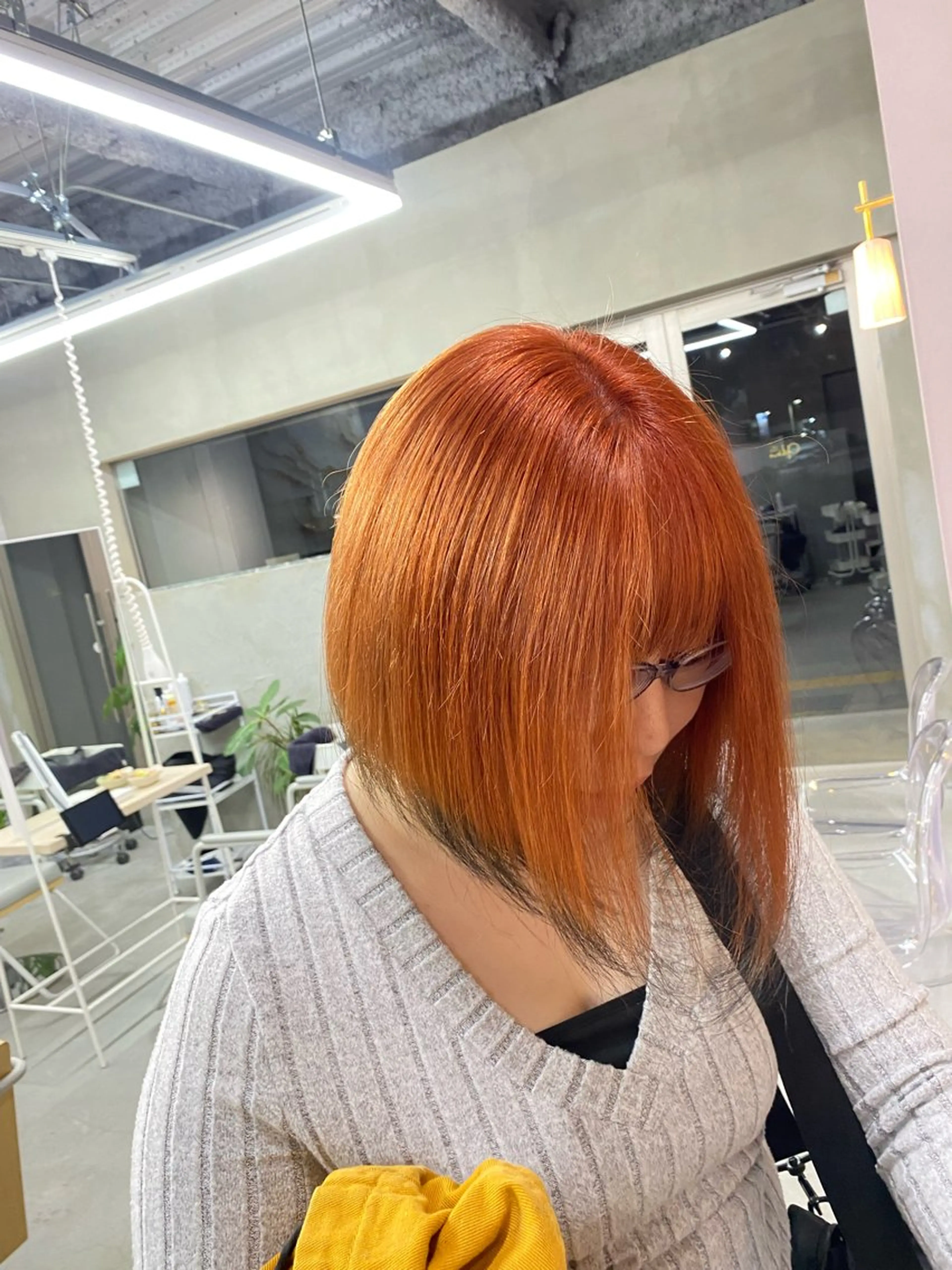 ショート カラー ヘアカラー qulim所属・前橋 姫奈のヘアスタイル