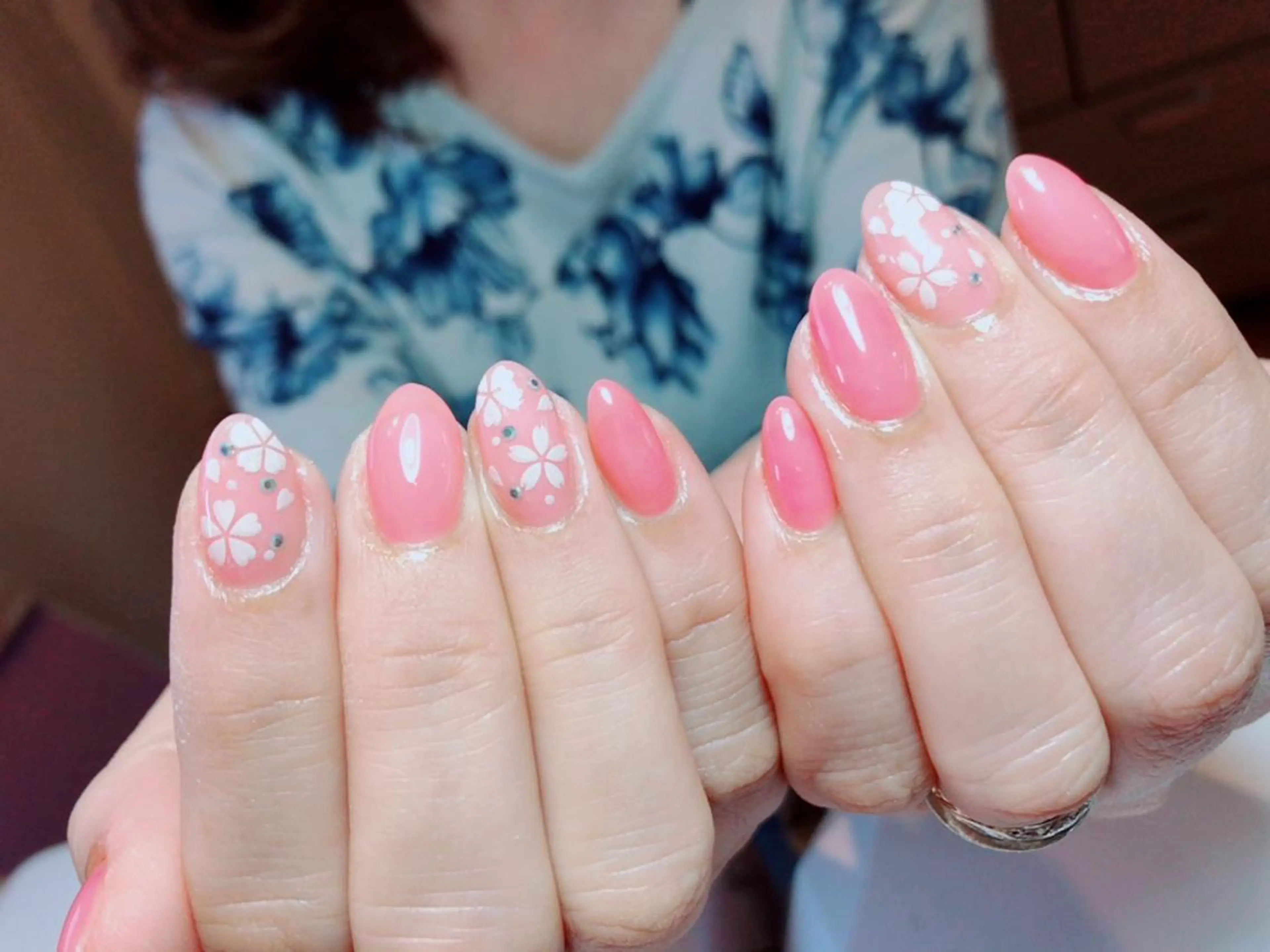 ネイル salon de Tiaraのネイルデザイン