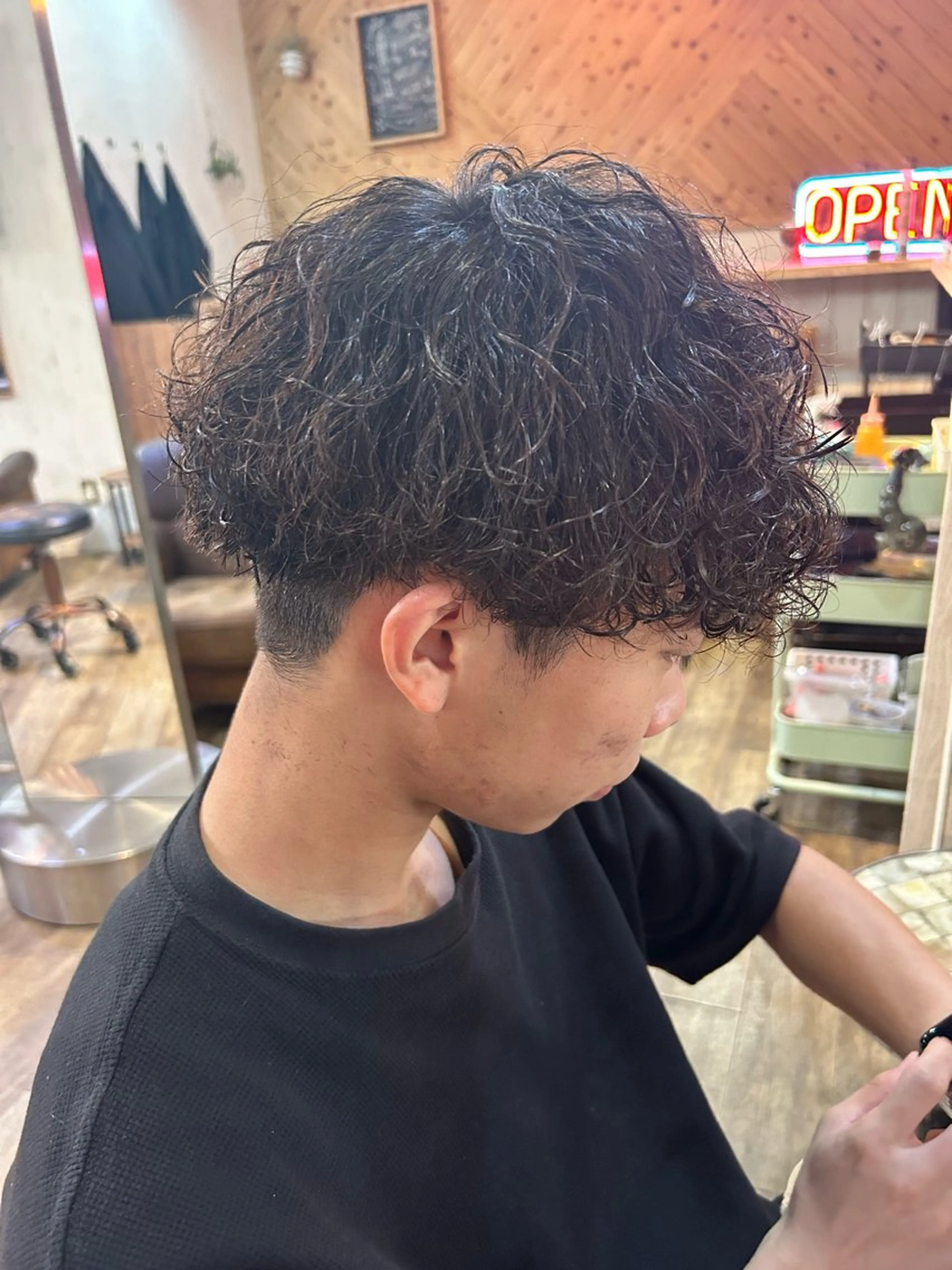 ショート パーマ メンズ パーマ KENSHIN パーマモデル募集のヘアスタイル
