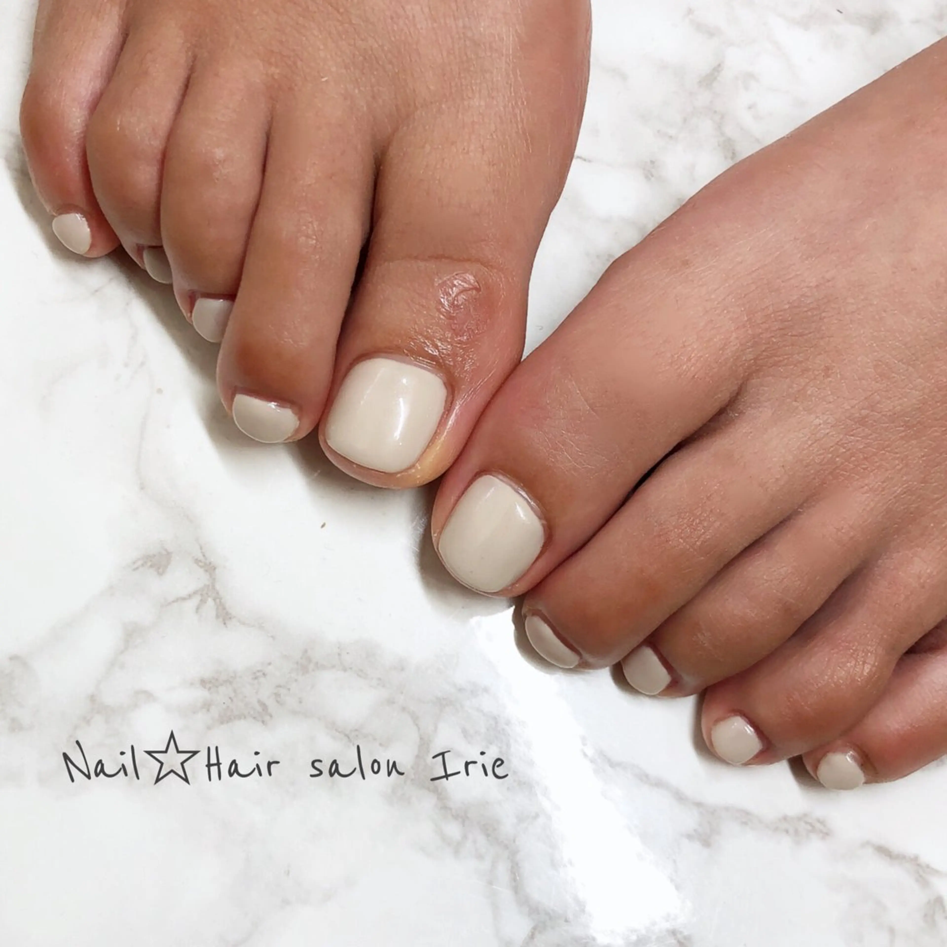 ネイル フットネイル Hair salon Irie所属・與儀 知佳のネイルデザイン