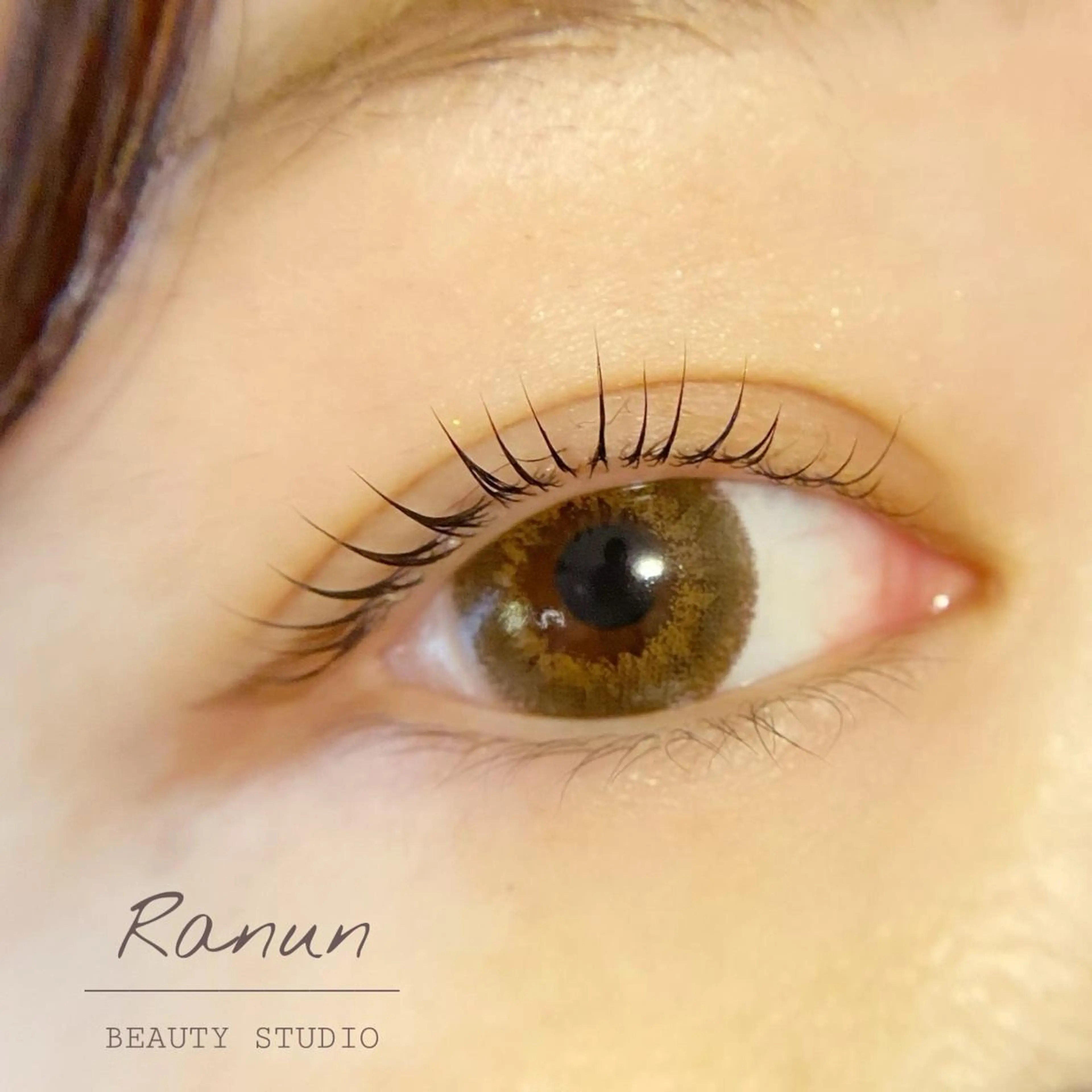 マツエク・マツパ マツパ Mau beauty salon所属・Mau (マウ)の眉毛・アイブロウイメージ
