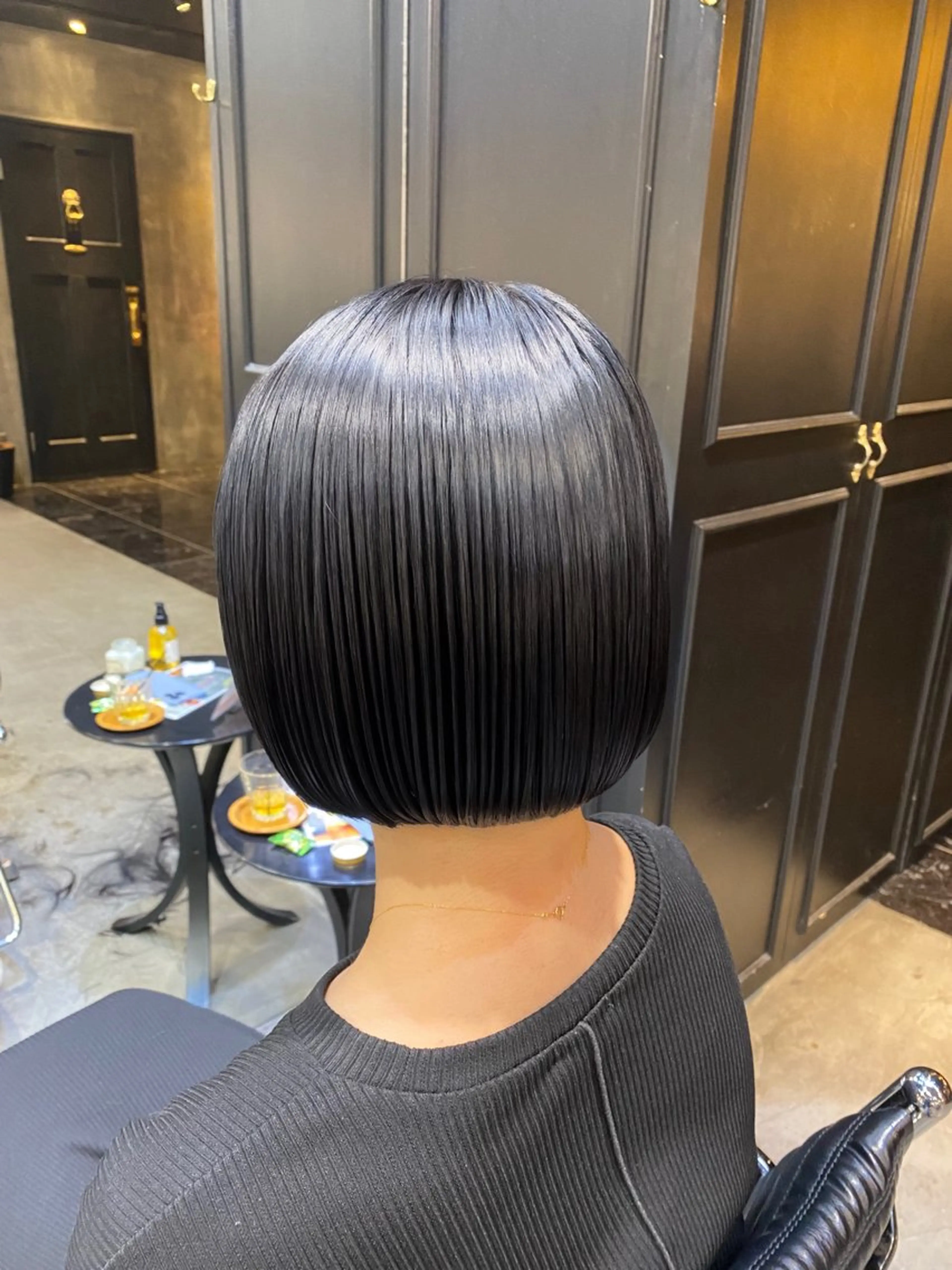 ショート カラー 黒髪 ブルーカラー ブルーブラック ボブ カット ヘアカラー トリートメント Ms.CHARM所属・透明感カラー🌿 グレージュ🐺陽介のヘアスタイル