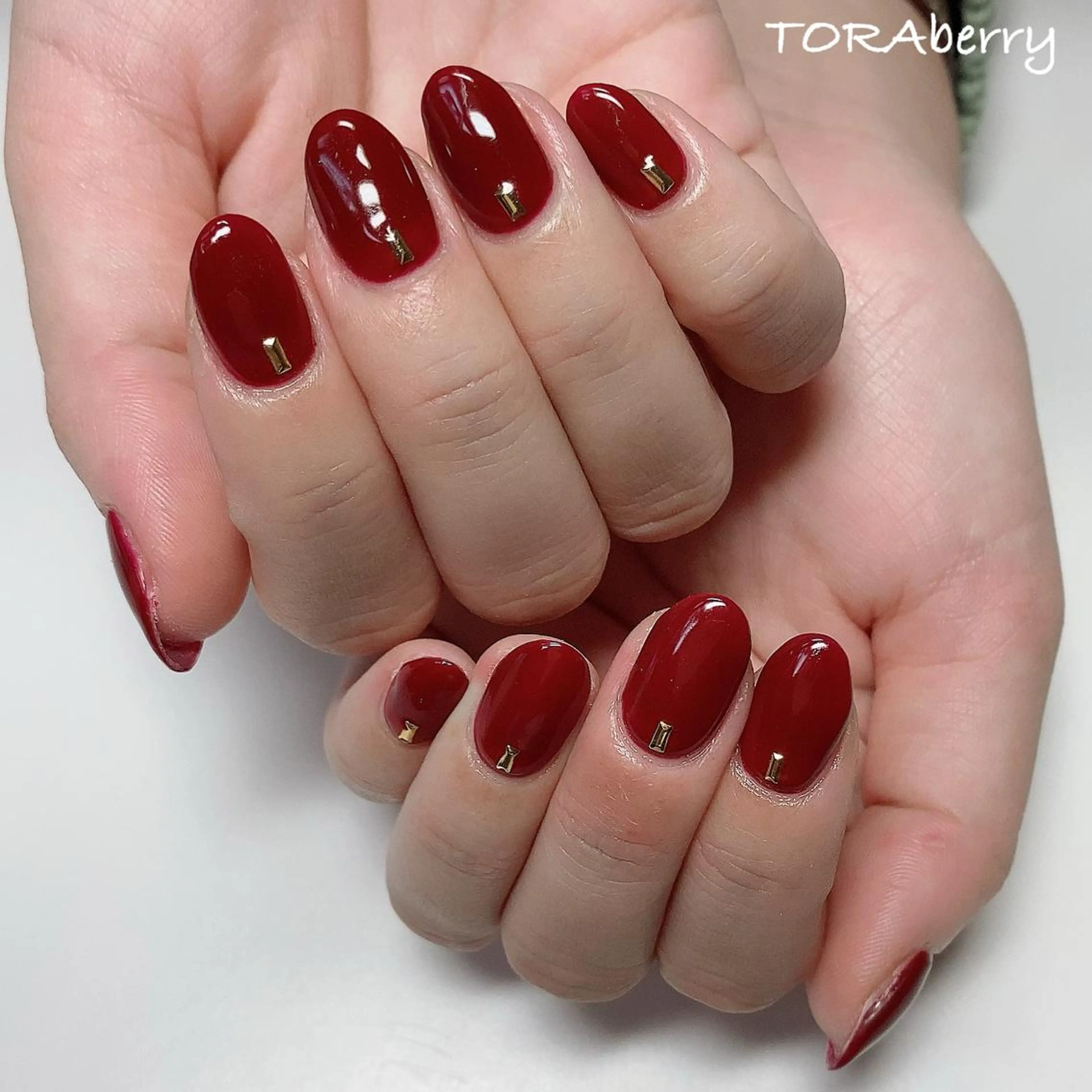 ネイル ボルドー ハンドネイル ネイリスト なつみのネイルデザイン