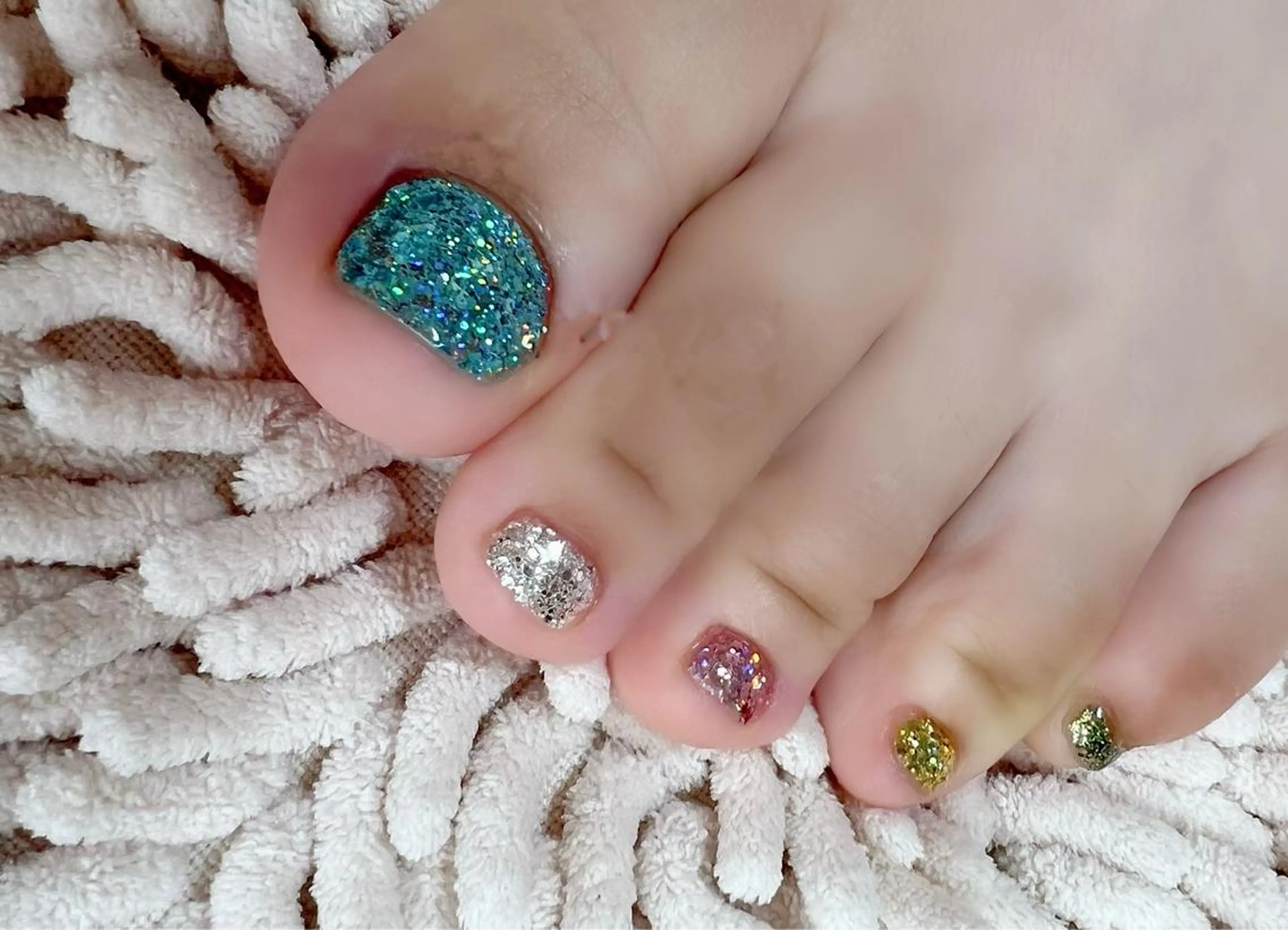 ネイル t. yoshizawaのネイルデザイン