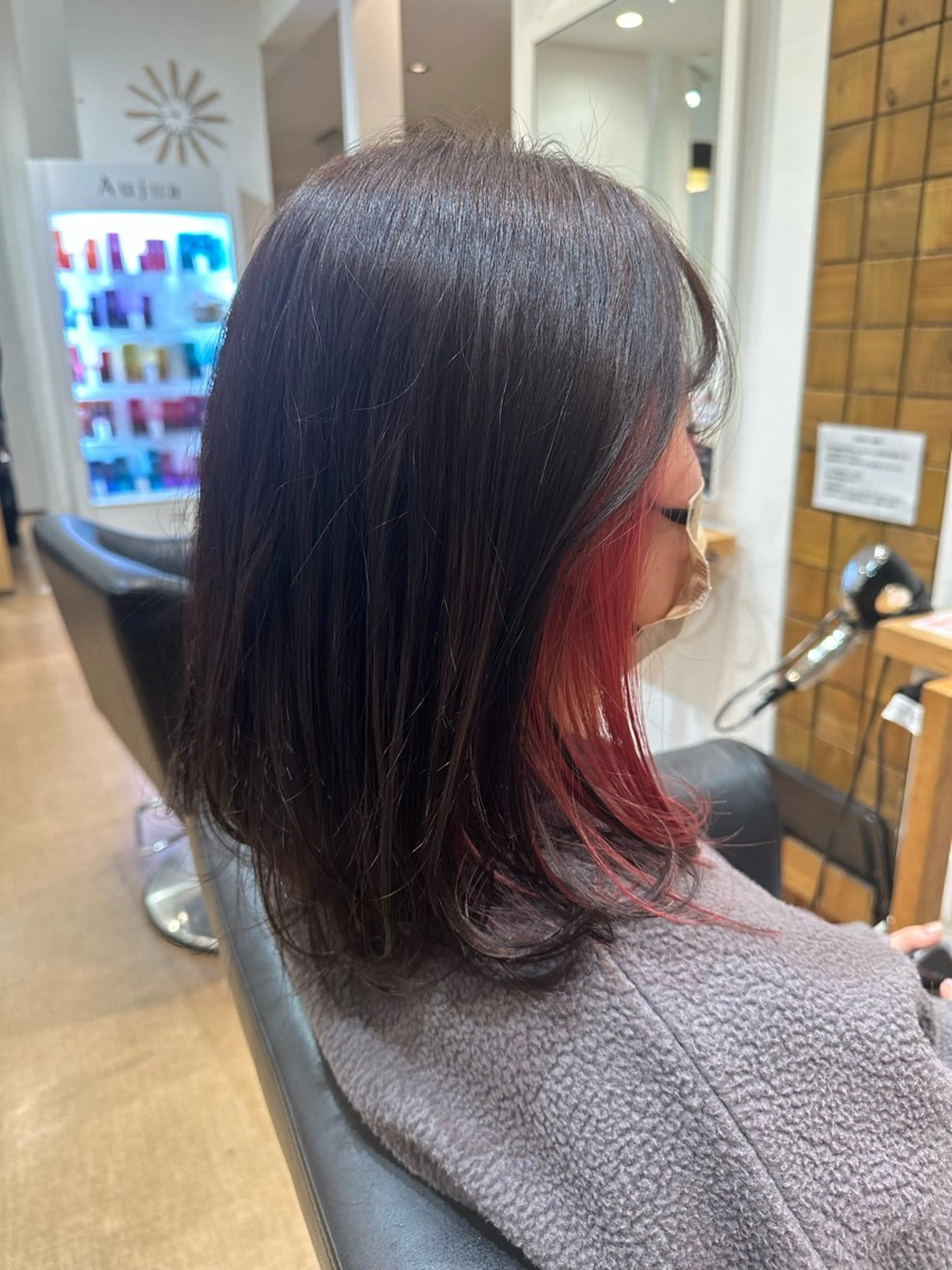 カラー イヤリングカラー レッドカラー 鈴木 優斗のヘアスタイル
